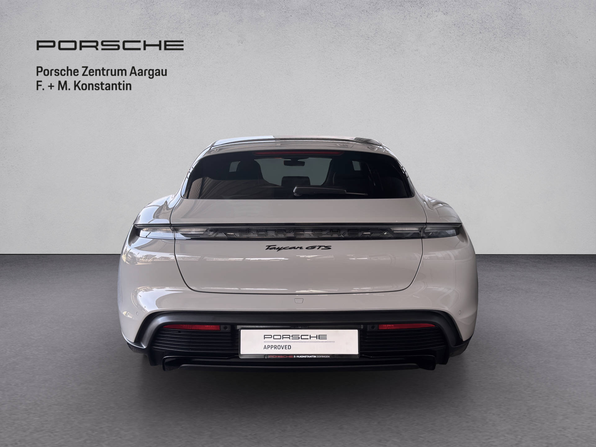 PORSCHE Taycan GTS Sport Turismo-image-4