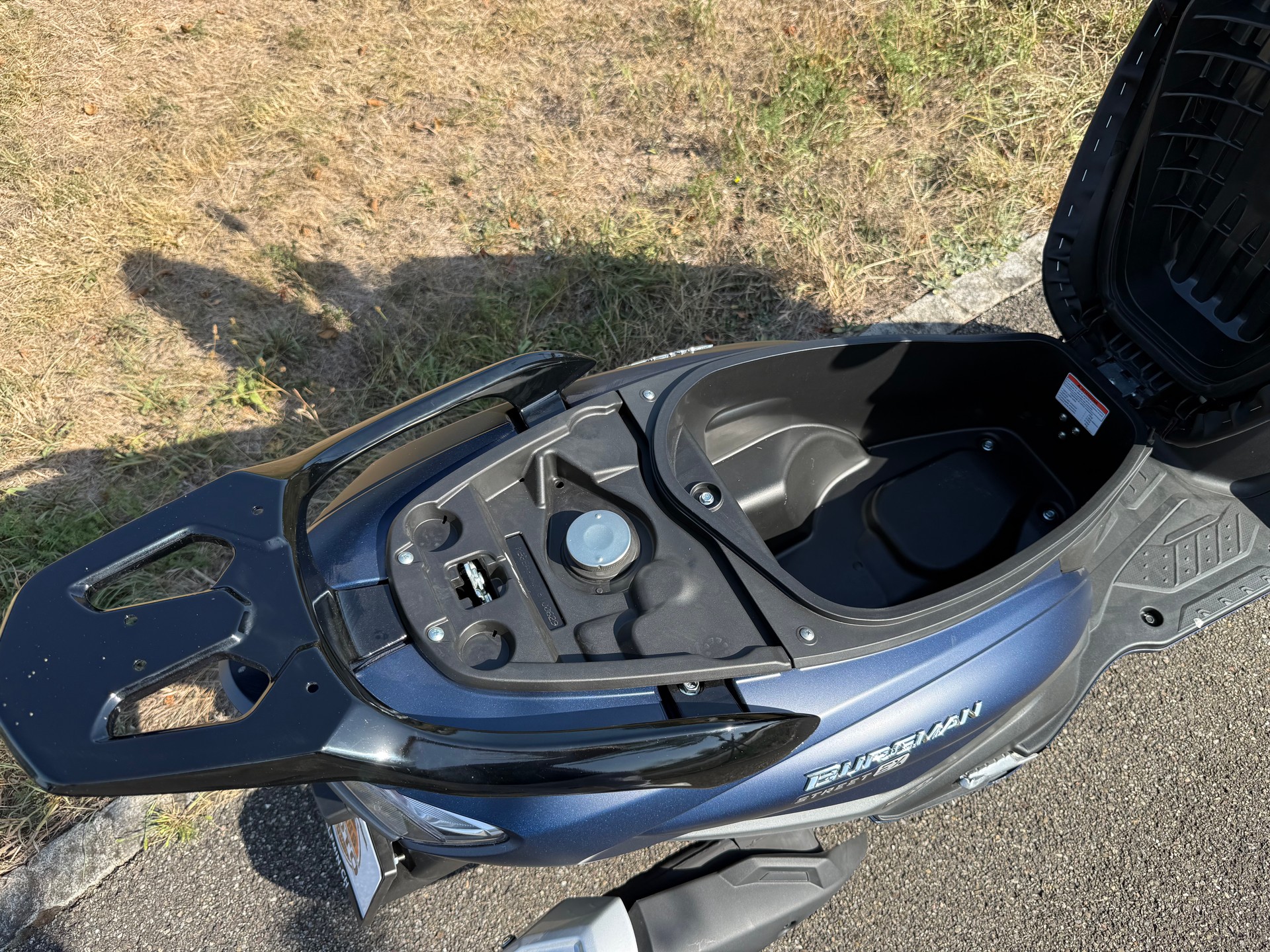 SUZUKI BURGMAN 125-image-6