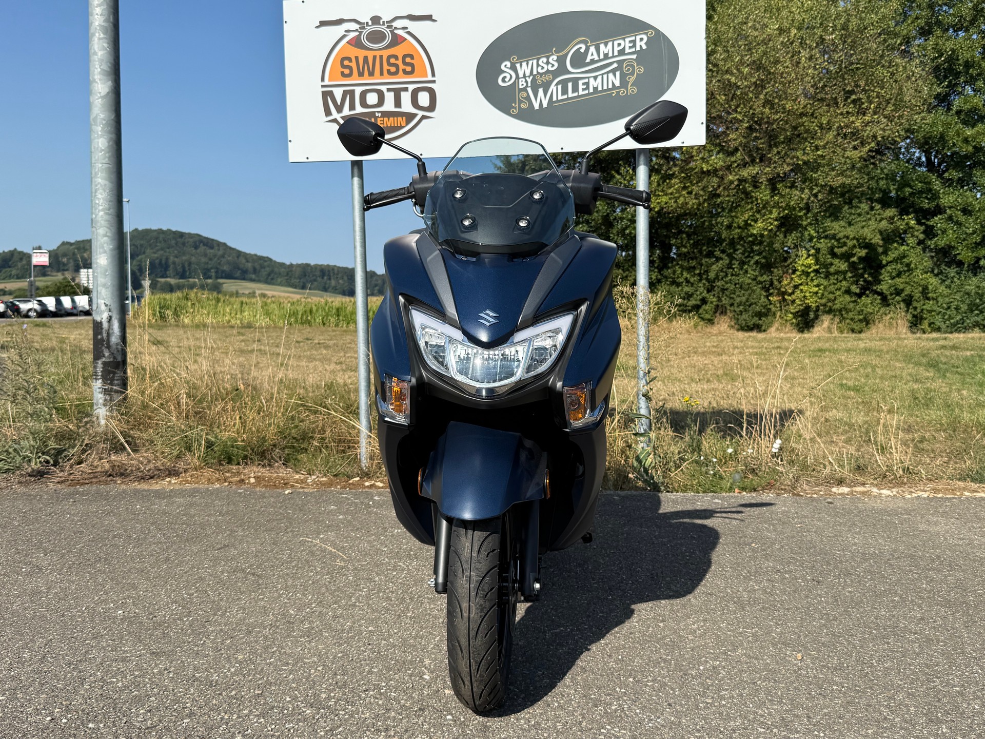 SUZUKI BURGMAN 125-showroom-element-3