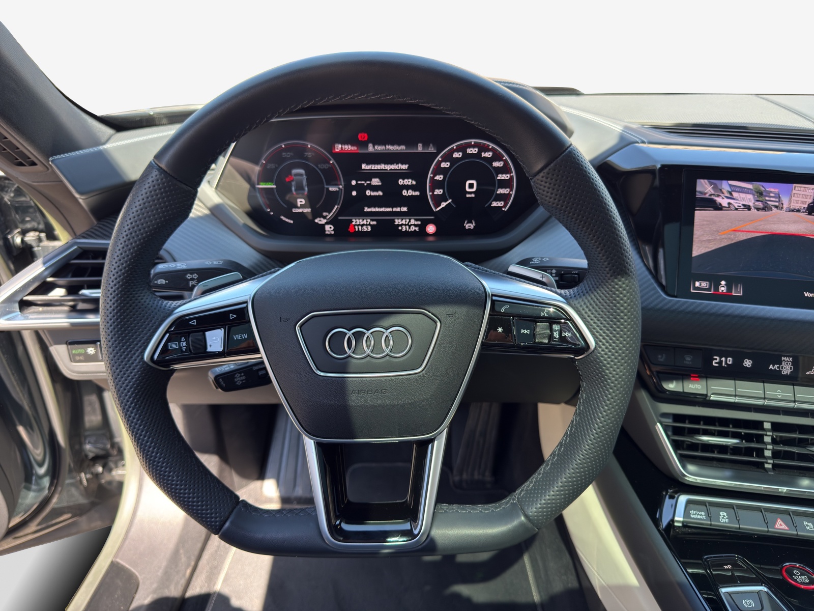 AUDI e-tron GT quattro-image-10