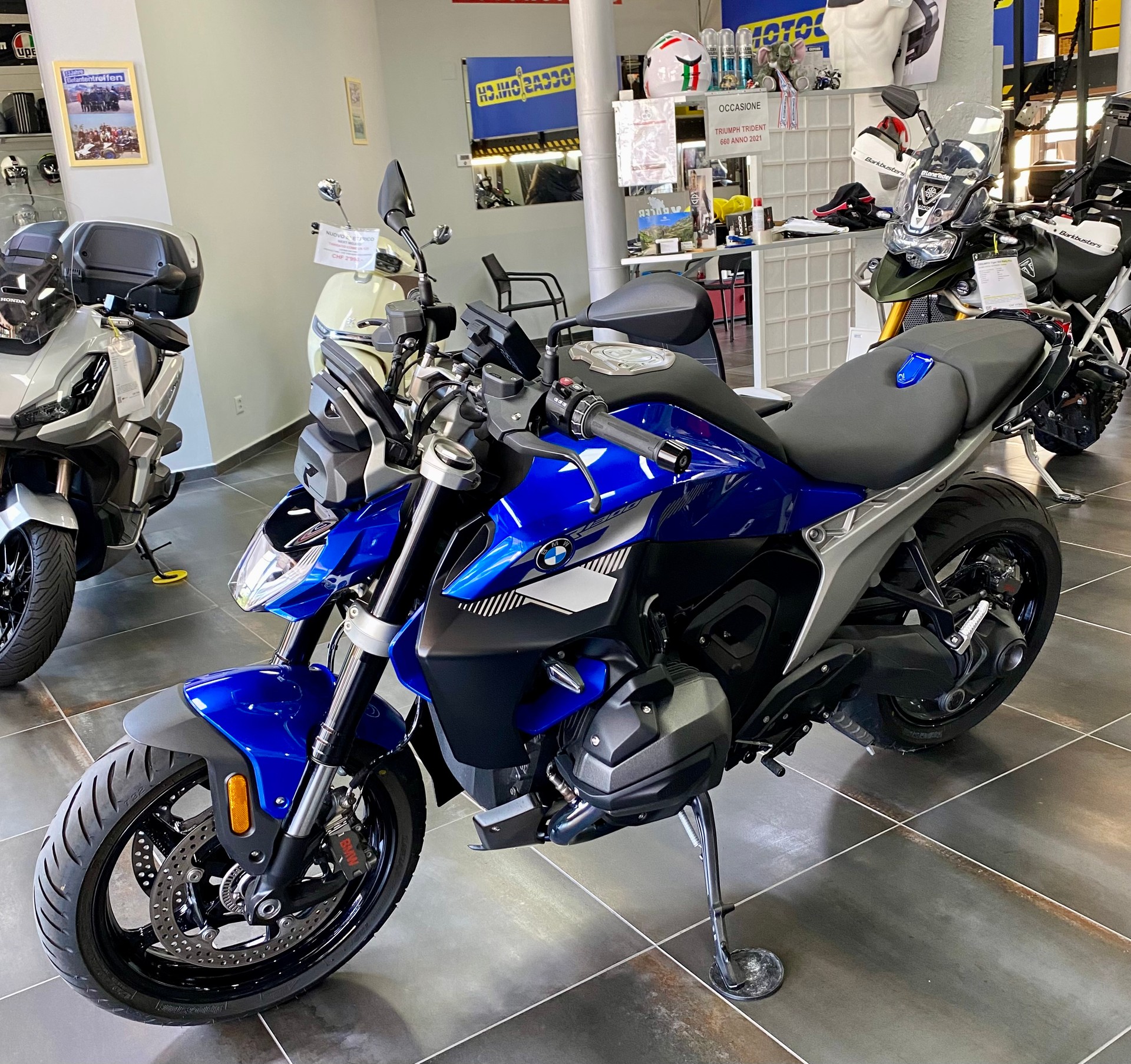 BMW R 1300 R-image-2