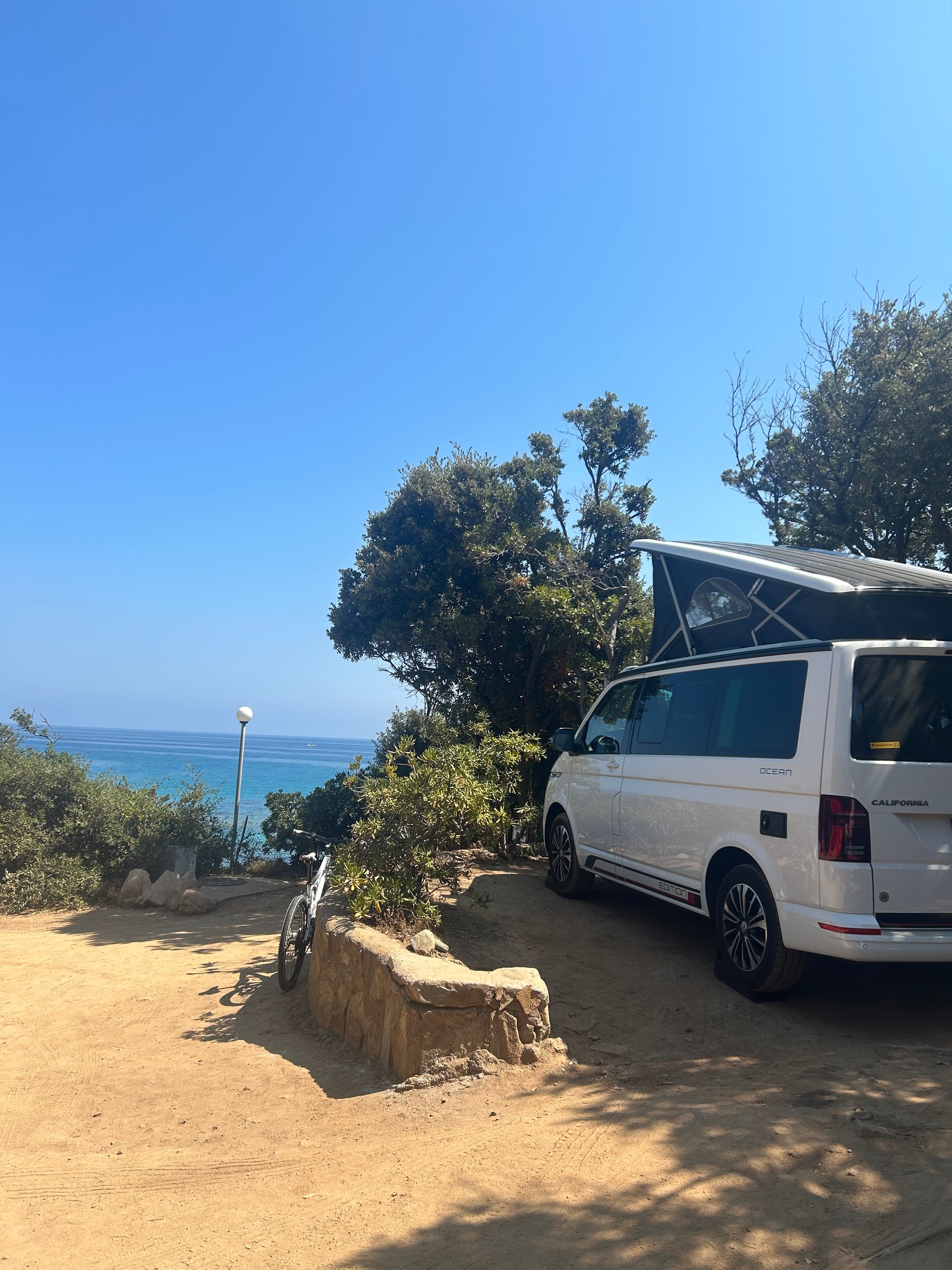 VW 2.0 TDI 204 Ocean Edition Liberty DSG 4m-image-2