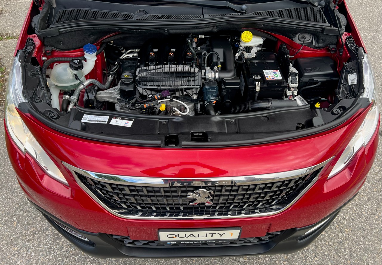 PEUGEOT 2008 1.2 PureTech Active-image-13