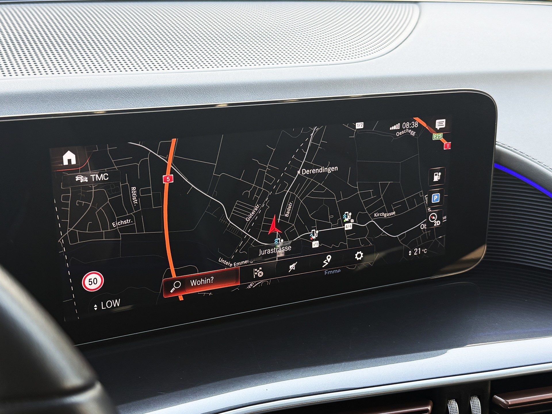 MERCEDES-BENZ EQC 400 4Matic EQ Star / Gratis Service-image-21