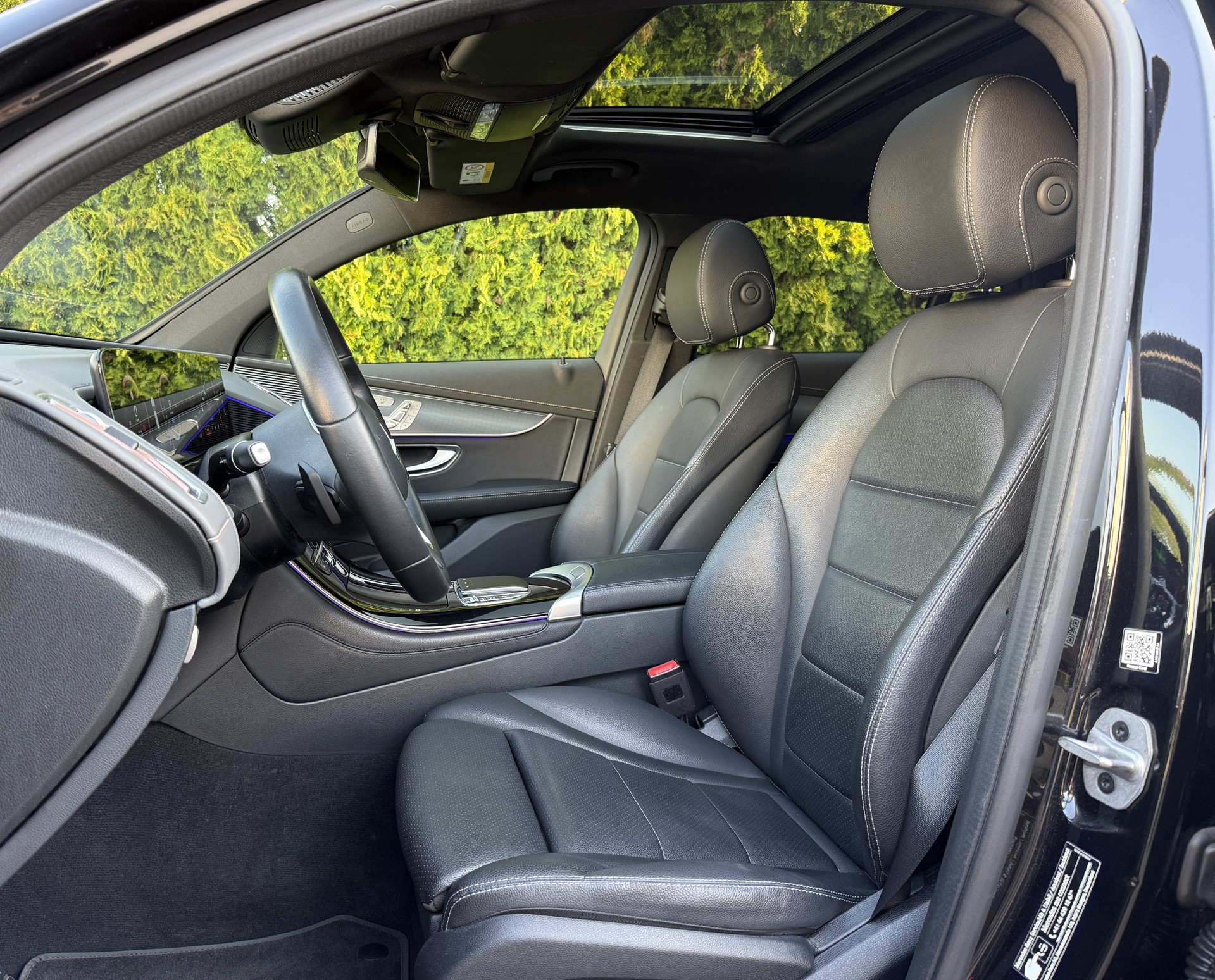 MERCEDES-BENZ EQC 400 4Matic EQ Star / Gratis Service-image-13