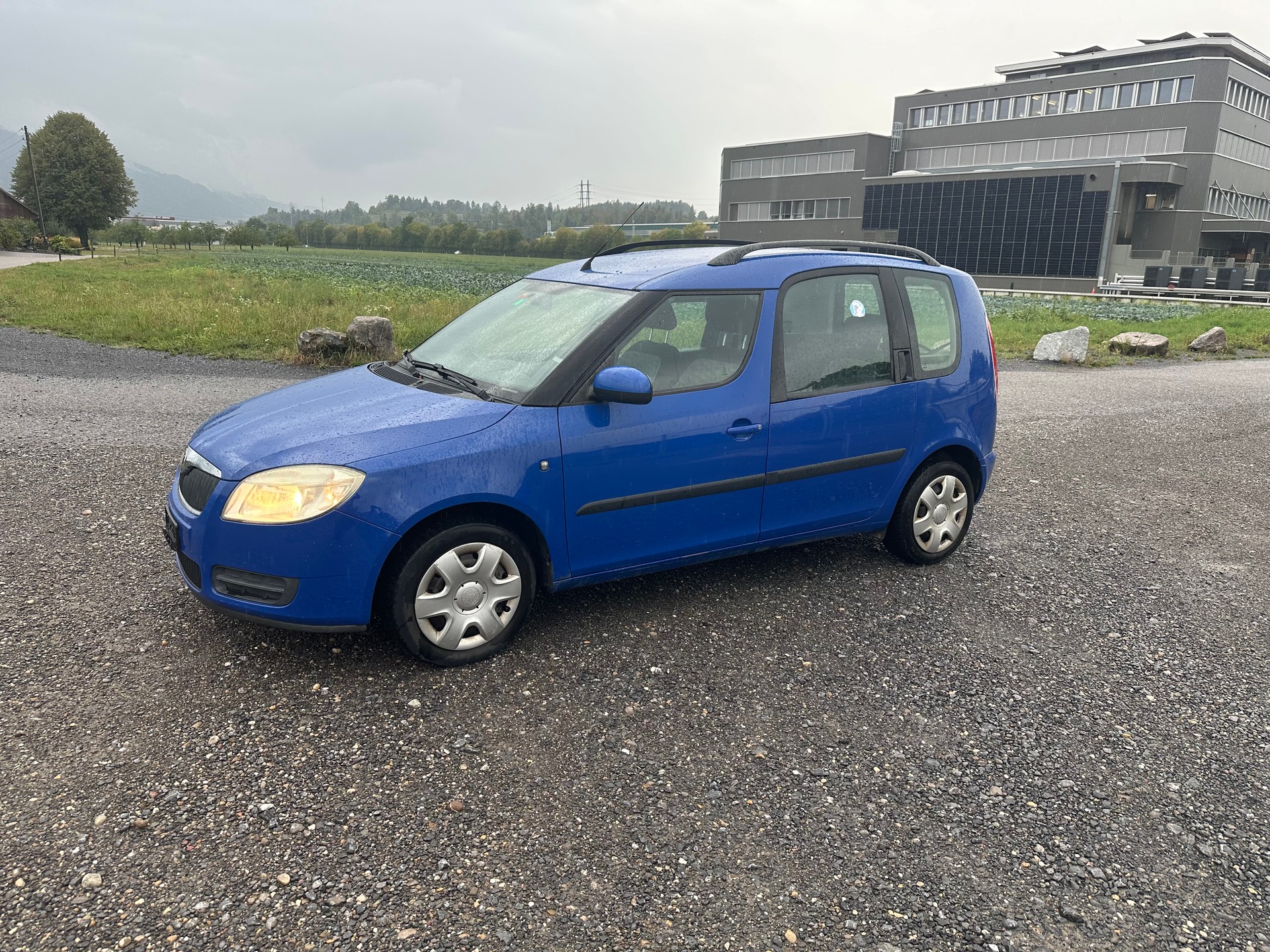 SKODA Roomster 1.4 TDI Magic-image-0