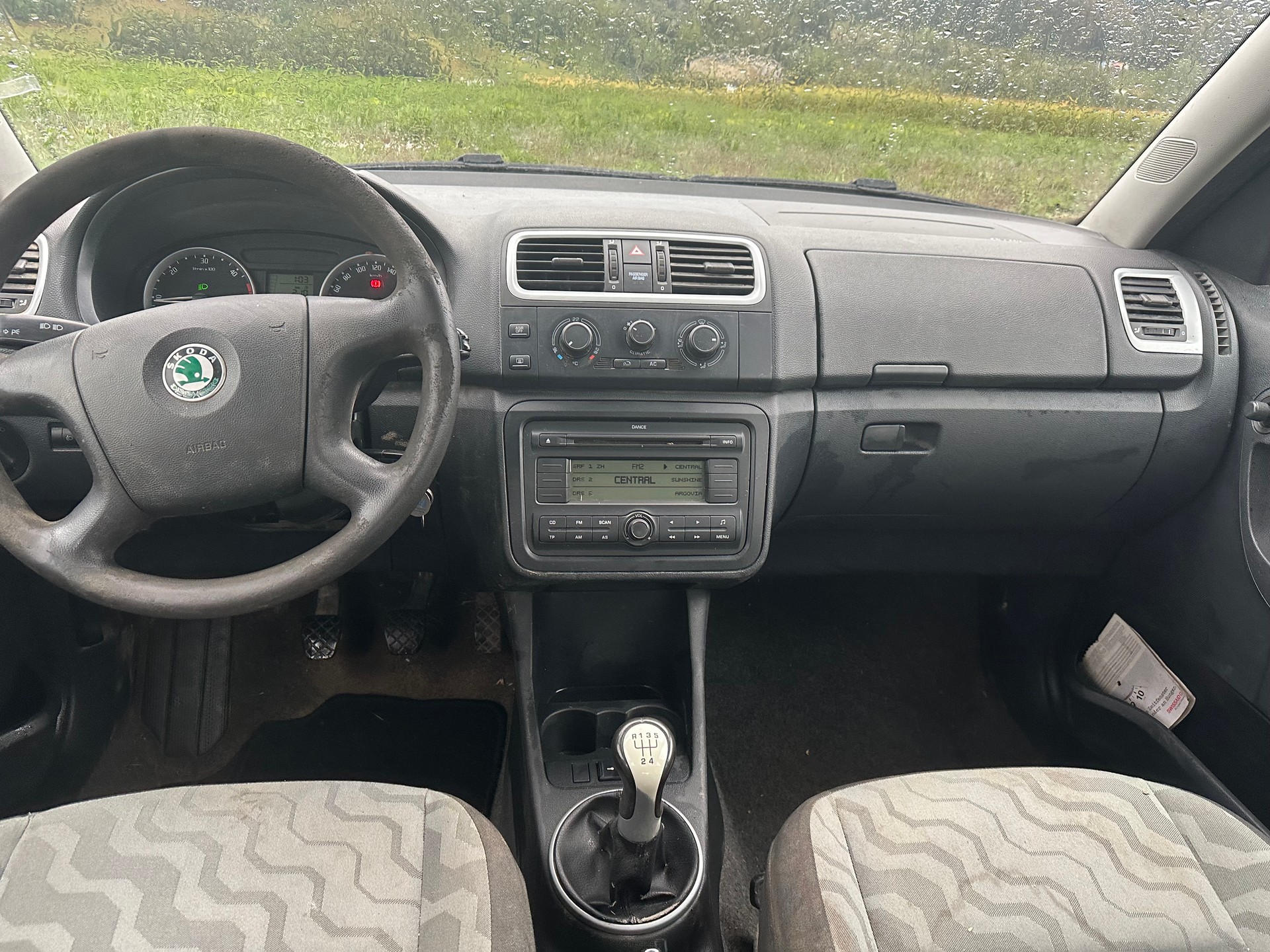 SKODA Roomster 1.4 TDI Magic-image-12