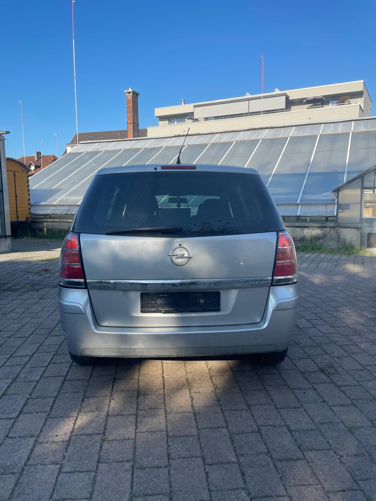 OPEL Zafira 1.9 CDTI Sport-image-6