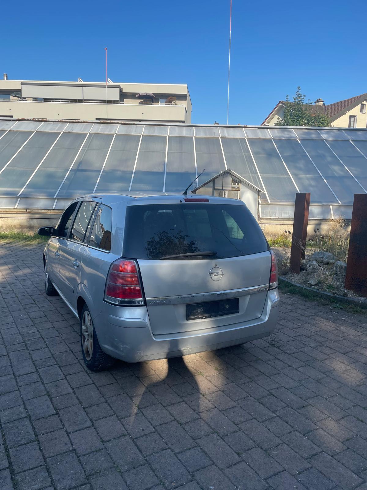 OPEL Zafira 1.9 CDTI Sport-image-5