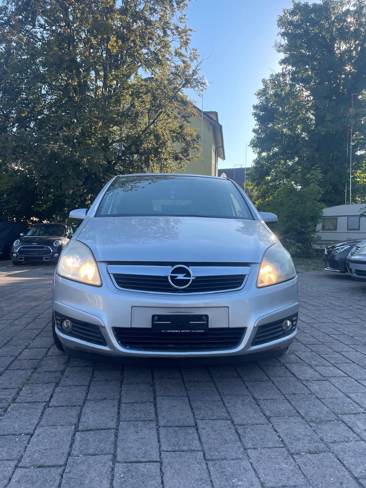 OPEL Zafira 1.9 CDTI Sport-showroom-element-3