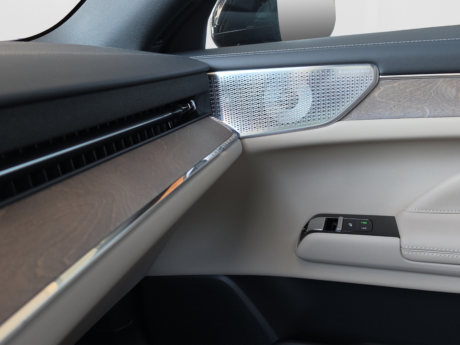 VOLVO ES90 Twin Performance Ultra AWD-image-14