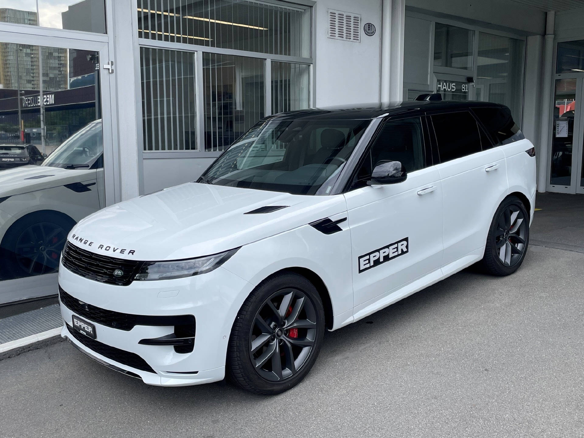 LAND ROVER Range Rover Sport 3.0 I6 250 SE Dynamic-image-27