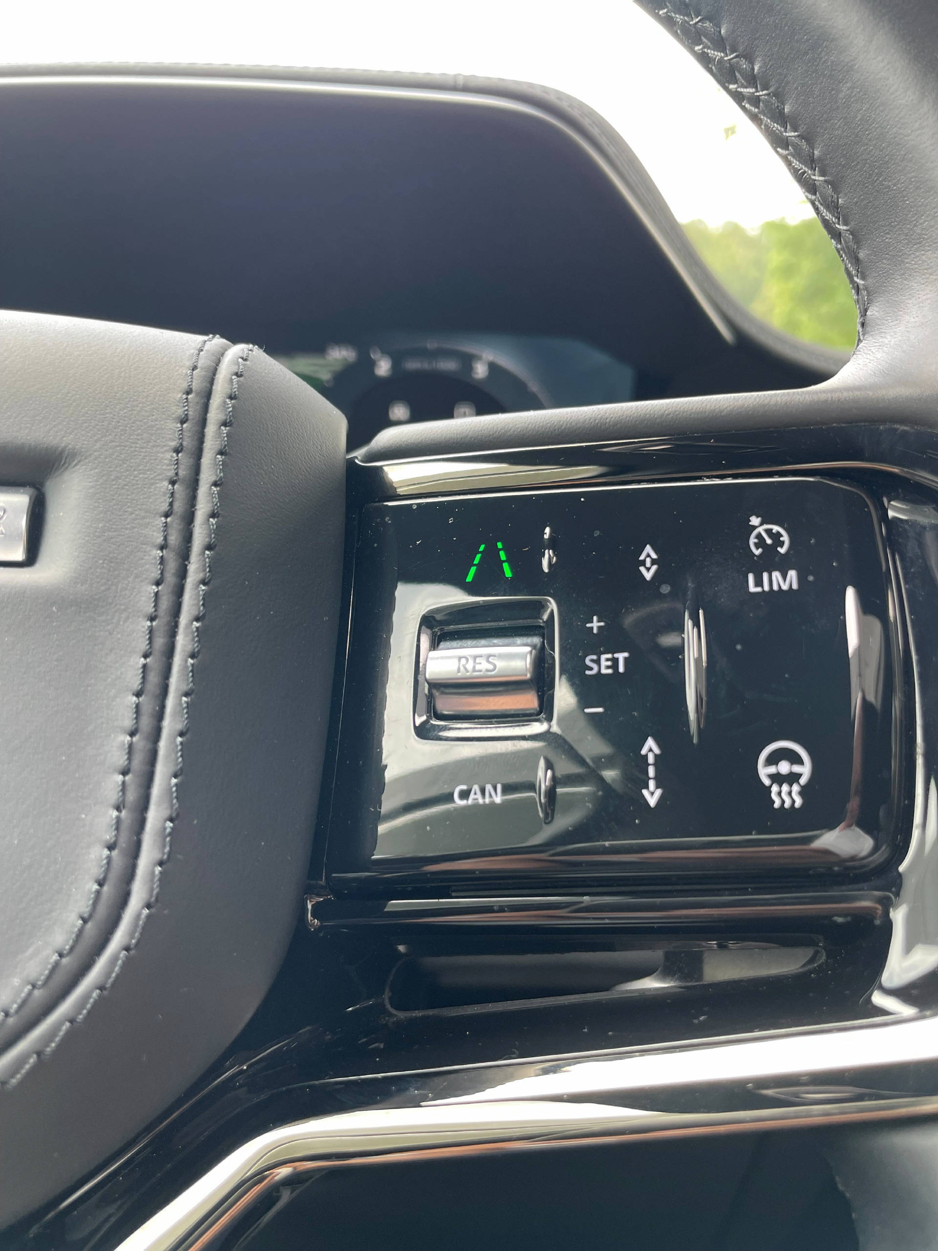 LAND ROVER Range Rover Sport 3.0 I6 250 SE Dynamic-image-9