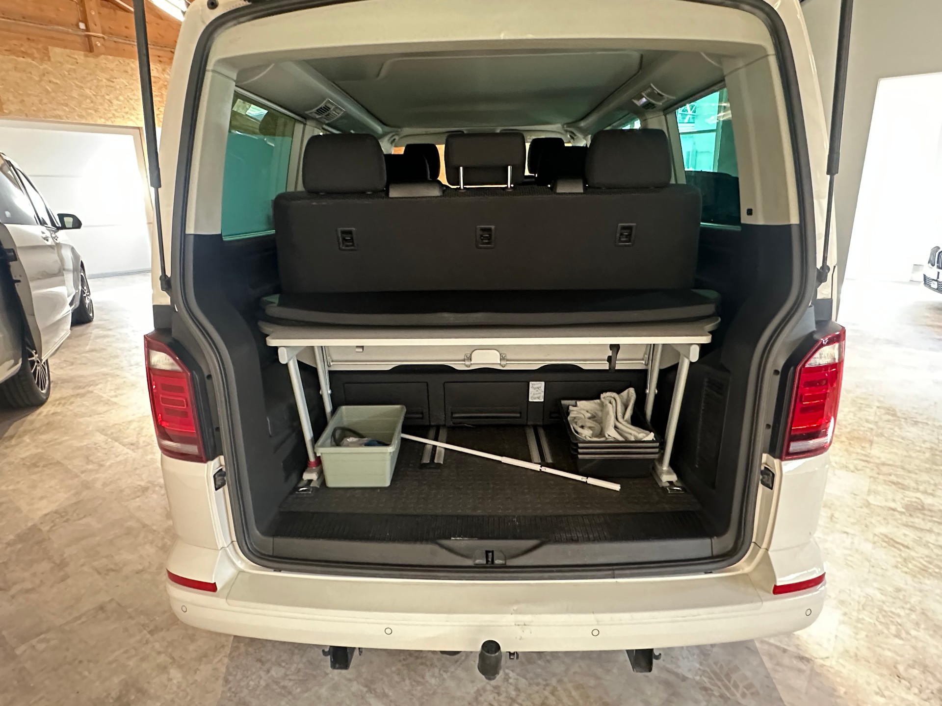 VW T6 California 2.0 Bi-TDI Beach Edition 4Motion DSG / AHK, Standheizung, Motorrad und oder Fahrräder Anhängevorrichtung inkl.-image-7