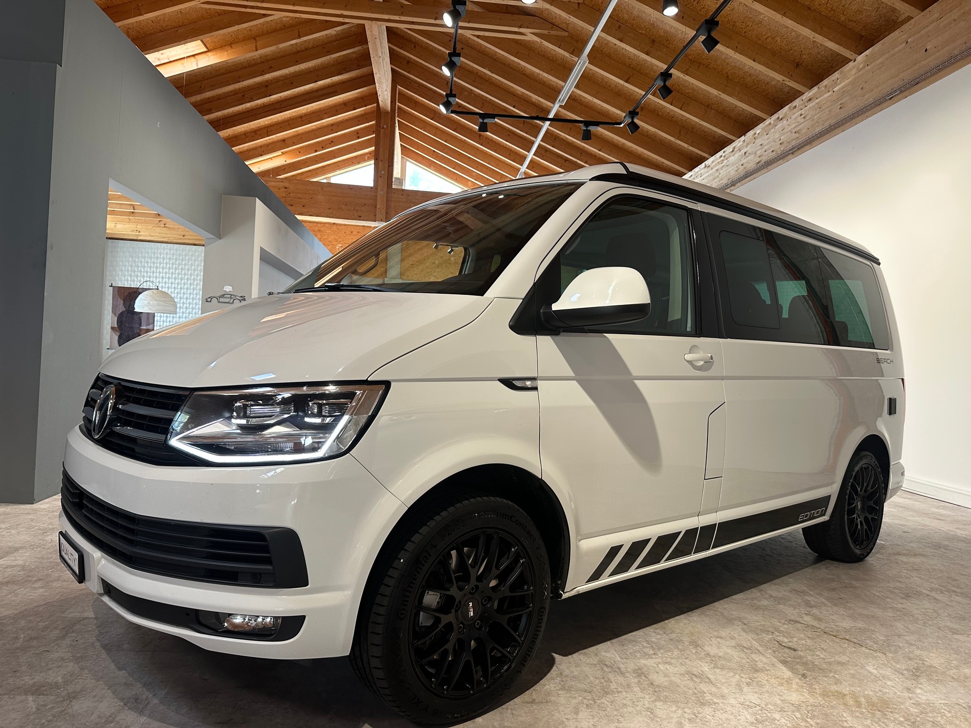 VW T6 California 2.0 Bi-TDI Beach Edition 4Motion DSG / AHK, Standheizung, Motorrad und oder Fahrräder Anhängevorrichtung inkl.-image-1
