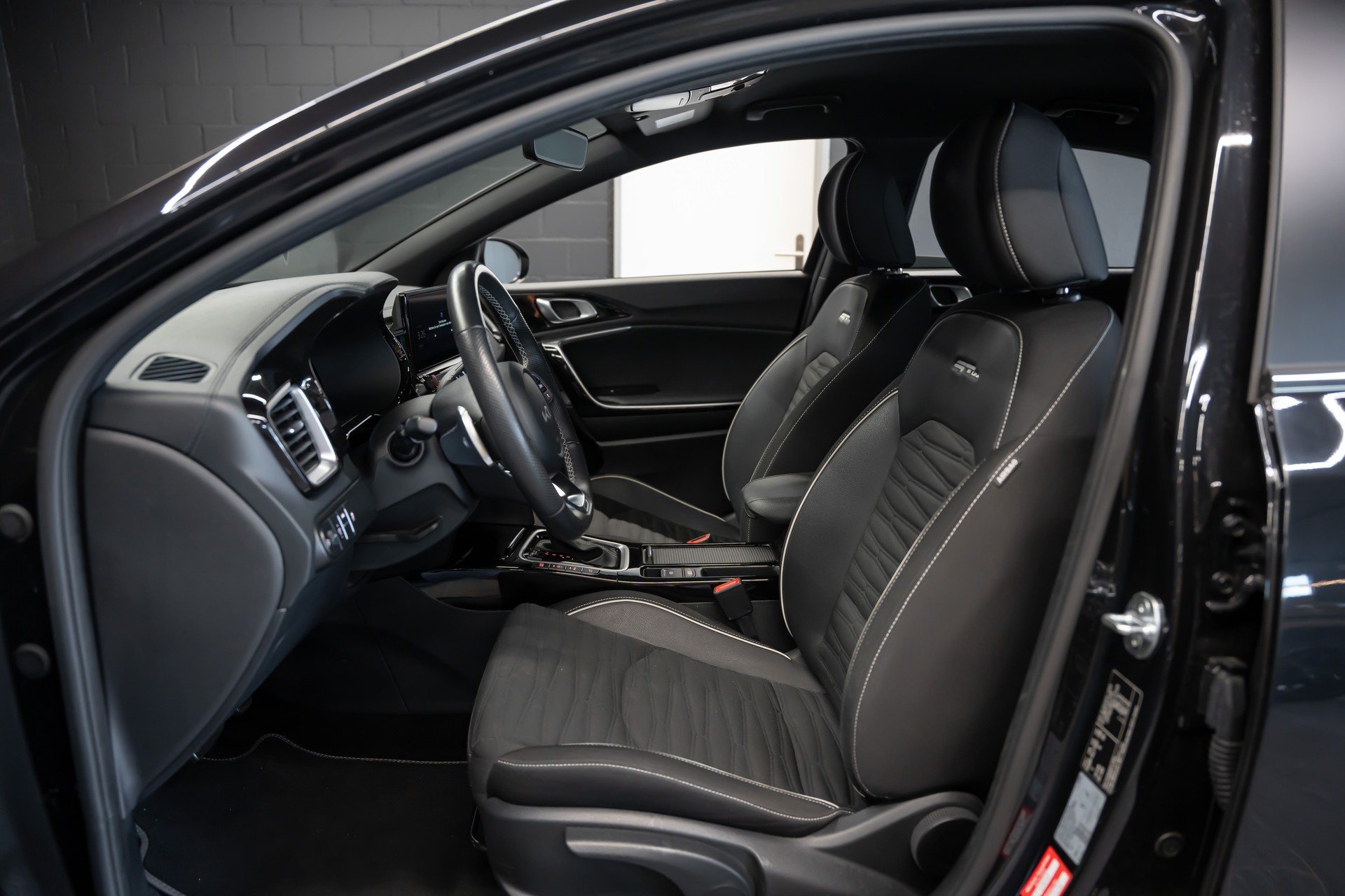 KIA 1.5 T-GDi MHEV Power DCT-image-10