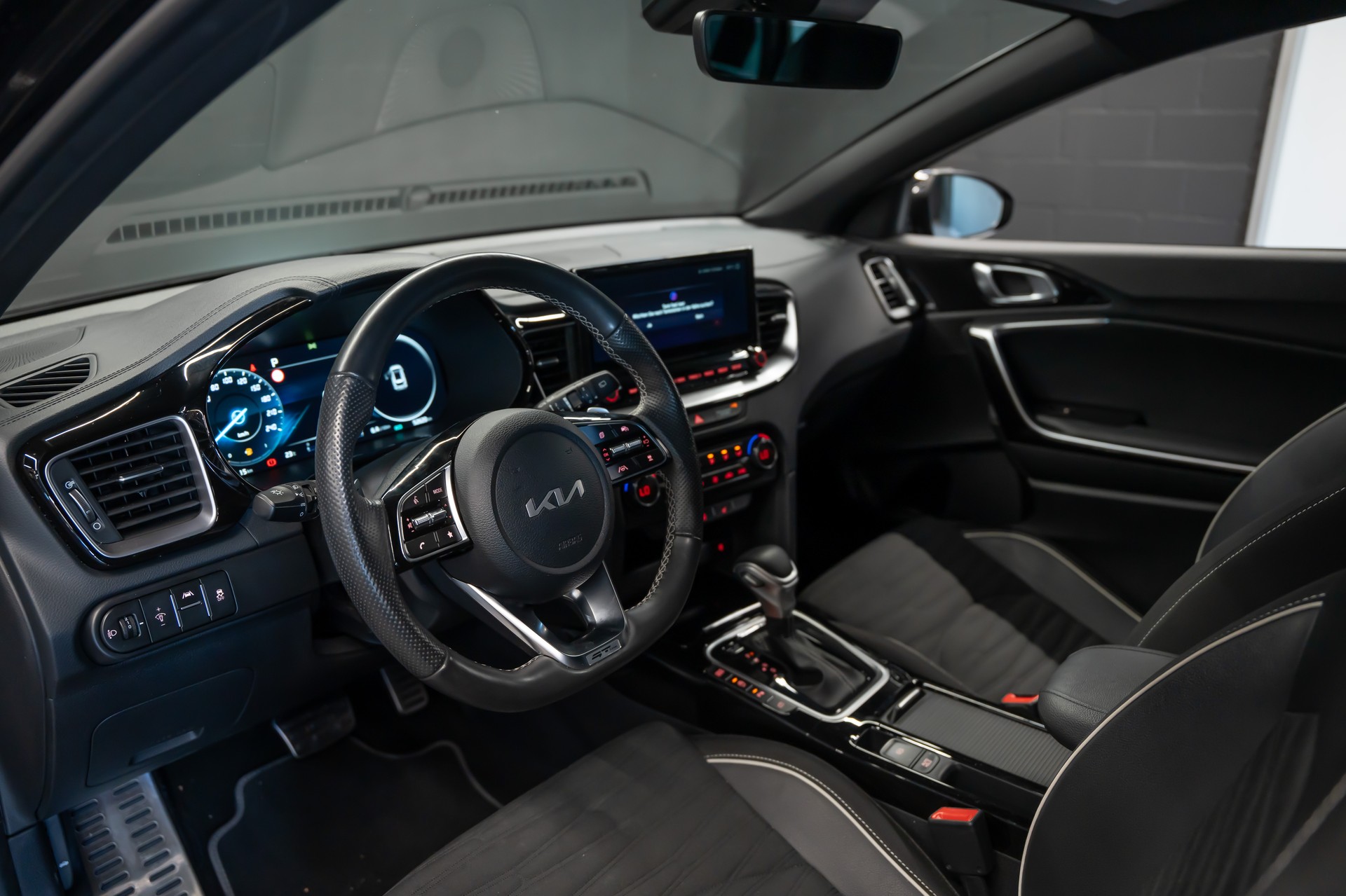 KIA 1.5 T-GDi MHEV Power DCT-image-9