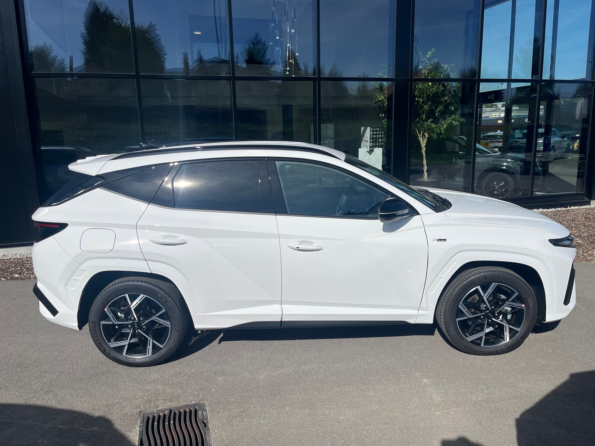 HYUNDAI Tucson 1.6 TGDI PHEV N-Line 4WD-image-1