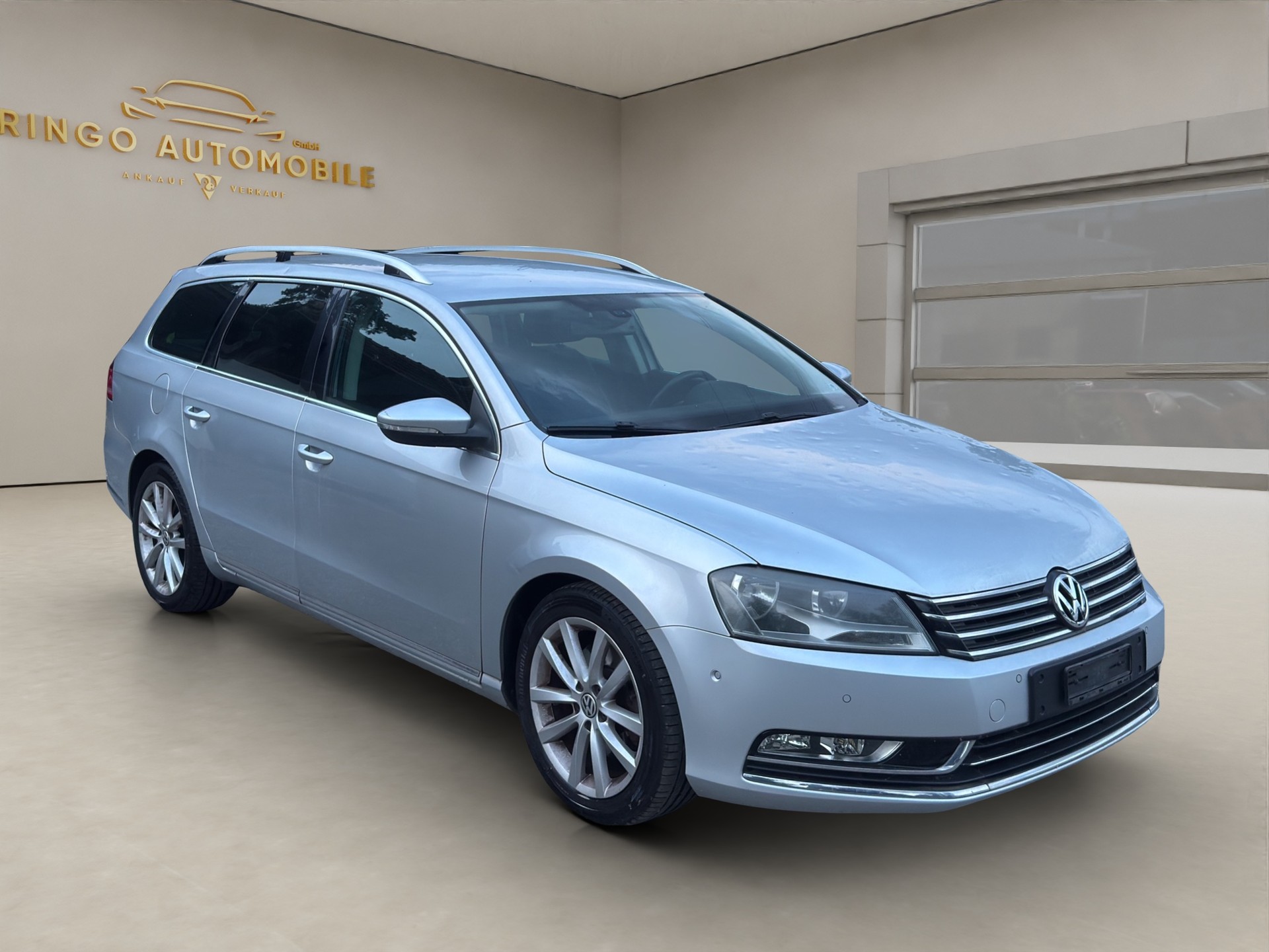VW Passat Variant 2.0 TSI Highline-image-0