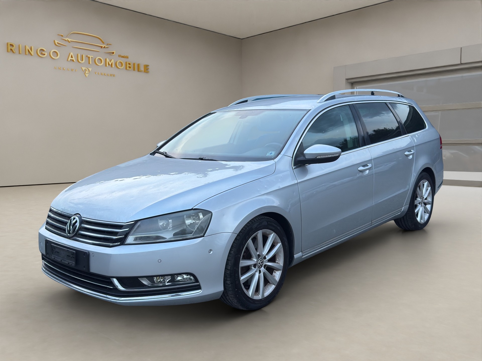 VW Passat Variant 2.0 TSI Highline-image-2