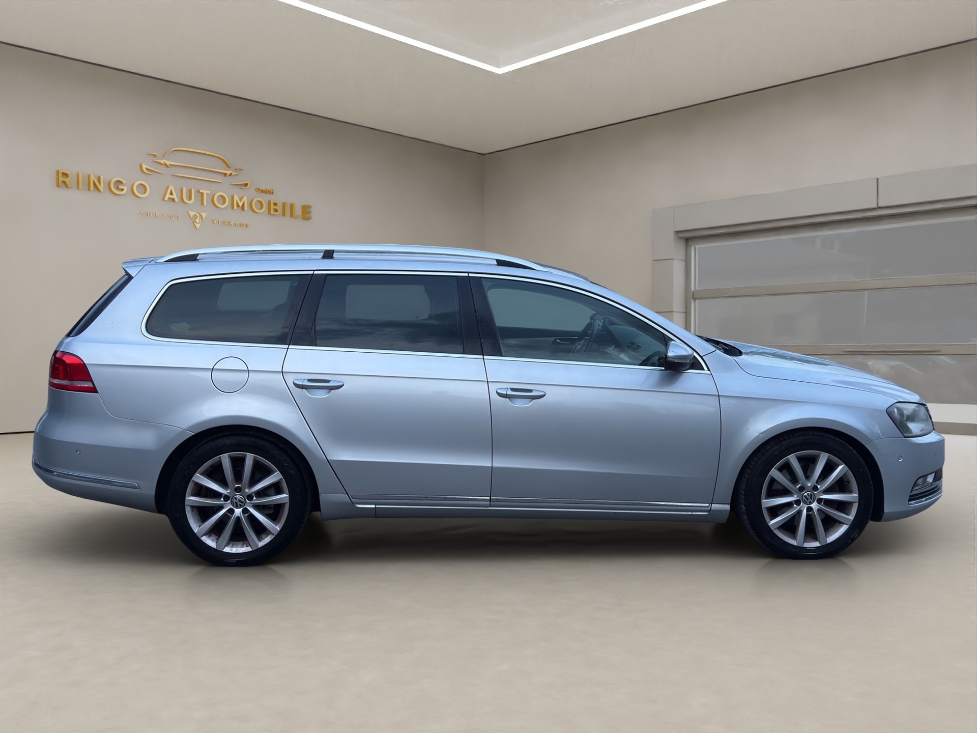 VW Passat Variant 2.0 TSI Highline-image-7