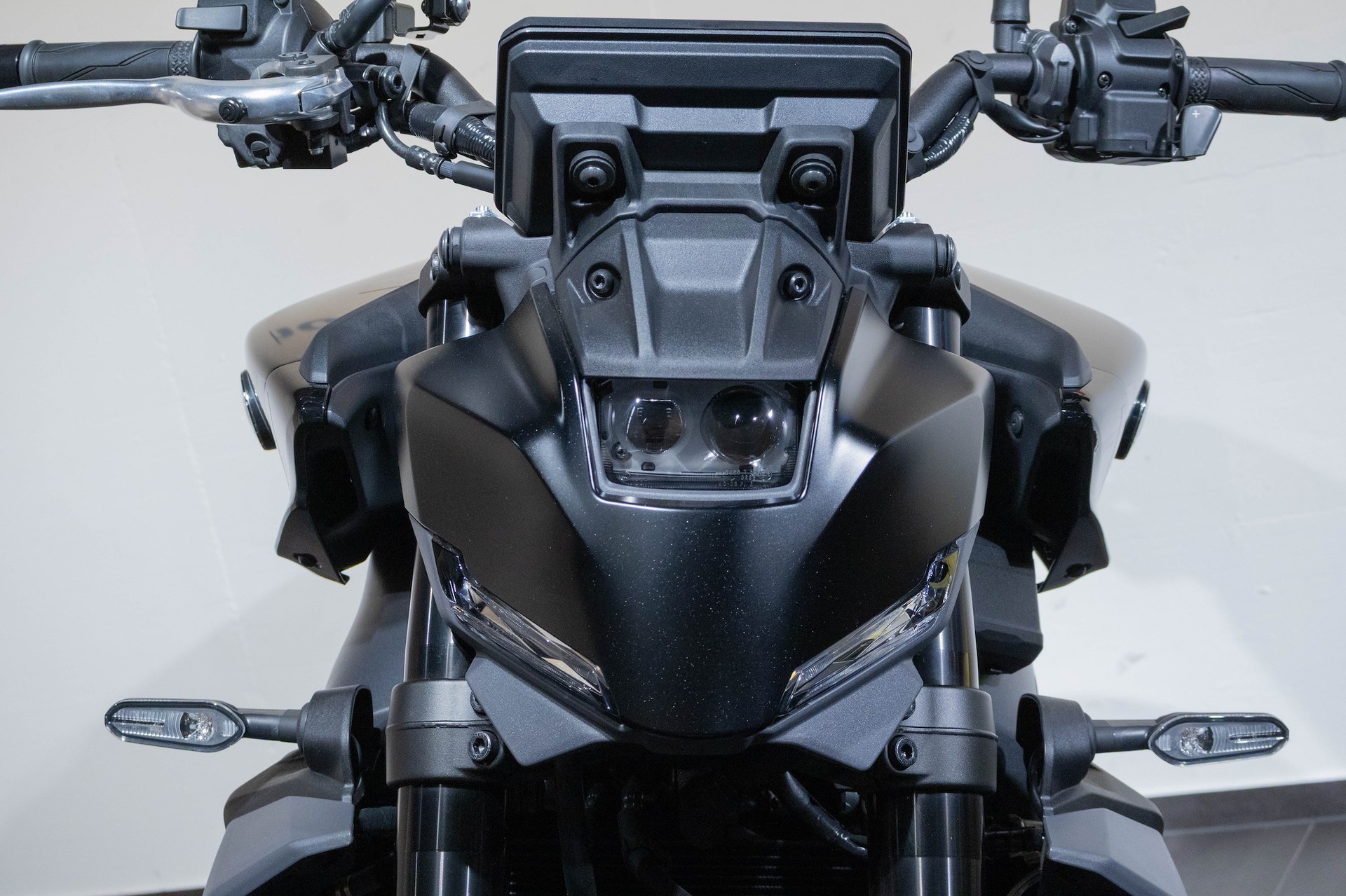 YAMAHA MT-09 Y-AMT-image-11