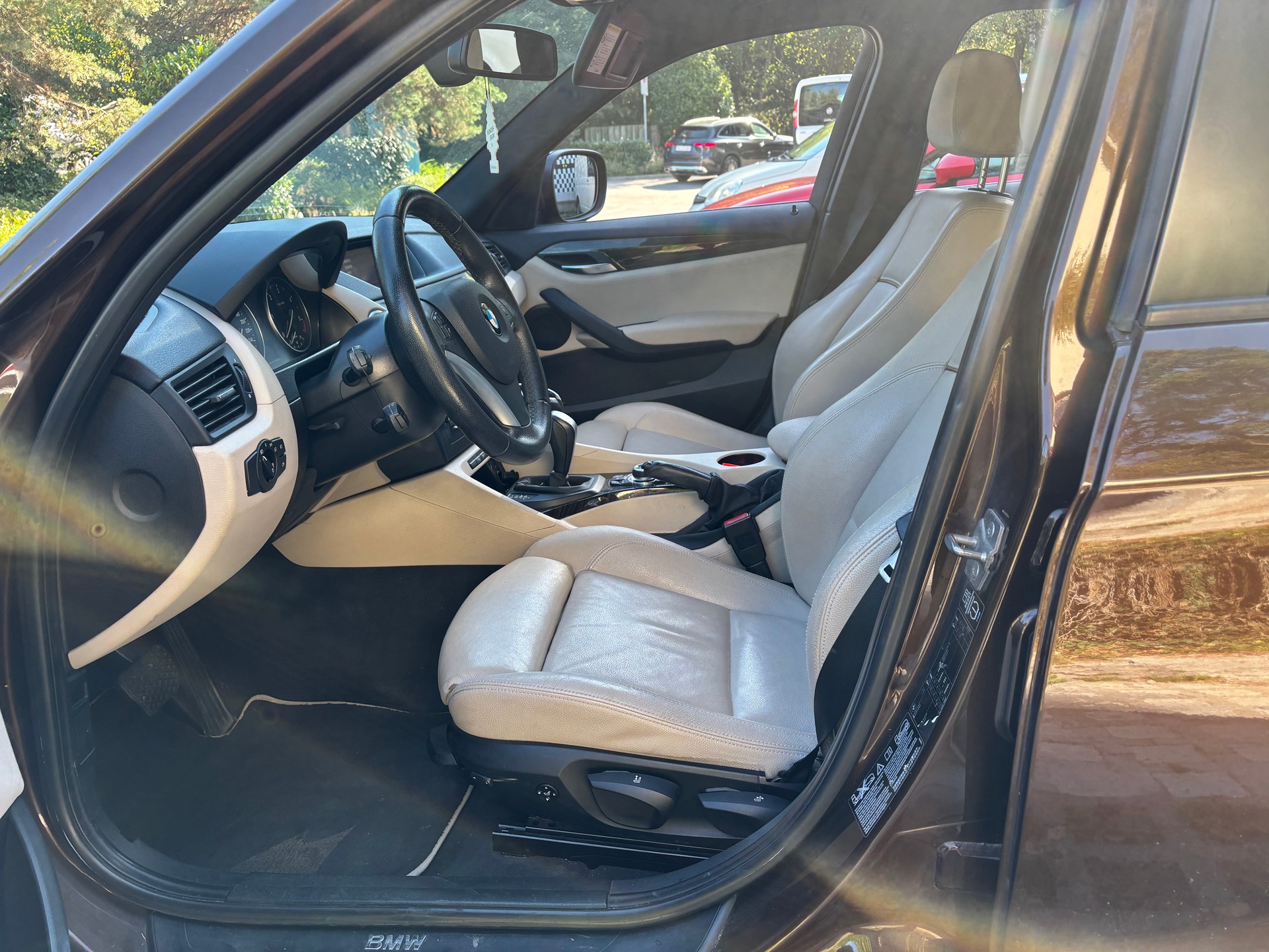 BMW X1 xDrive 20d Steptronic-image-8