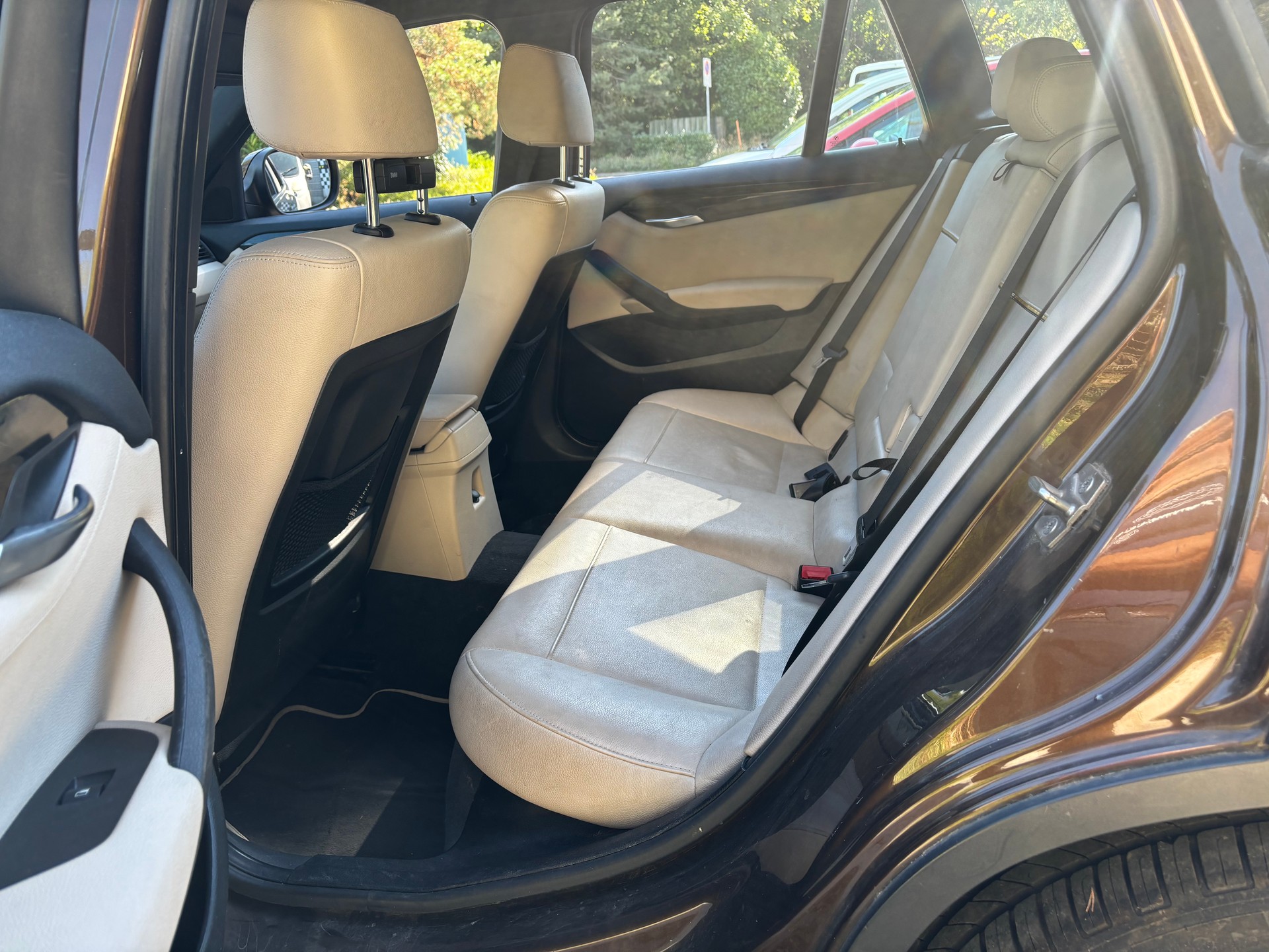 BMW X1 xDrive 20d Steptronic-image-10