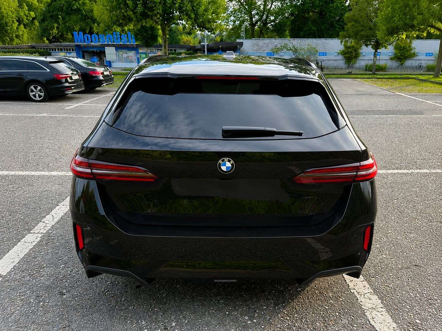 BMW 520d xDrive-image-3
