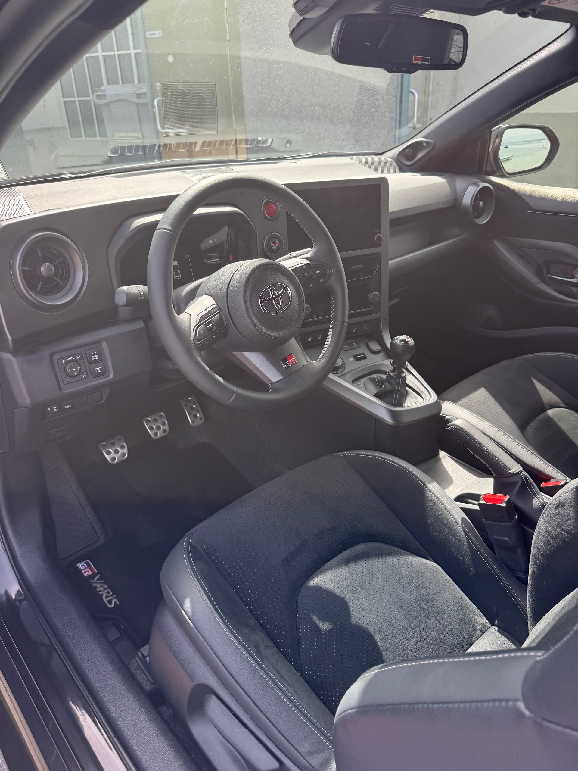 TOYOTA 1.6 Turbo Sport 4x4-image-9