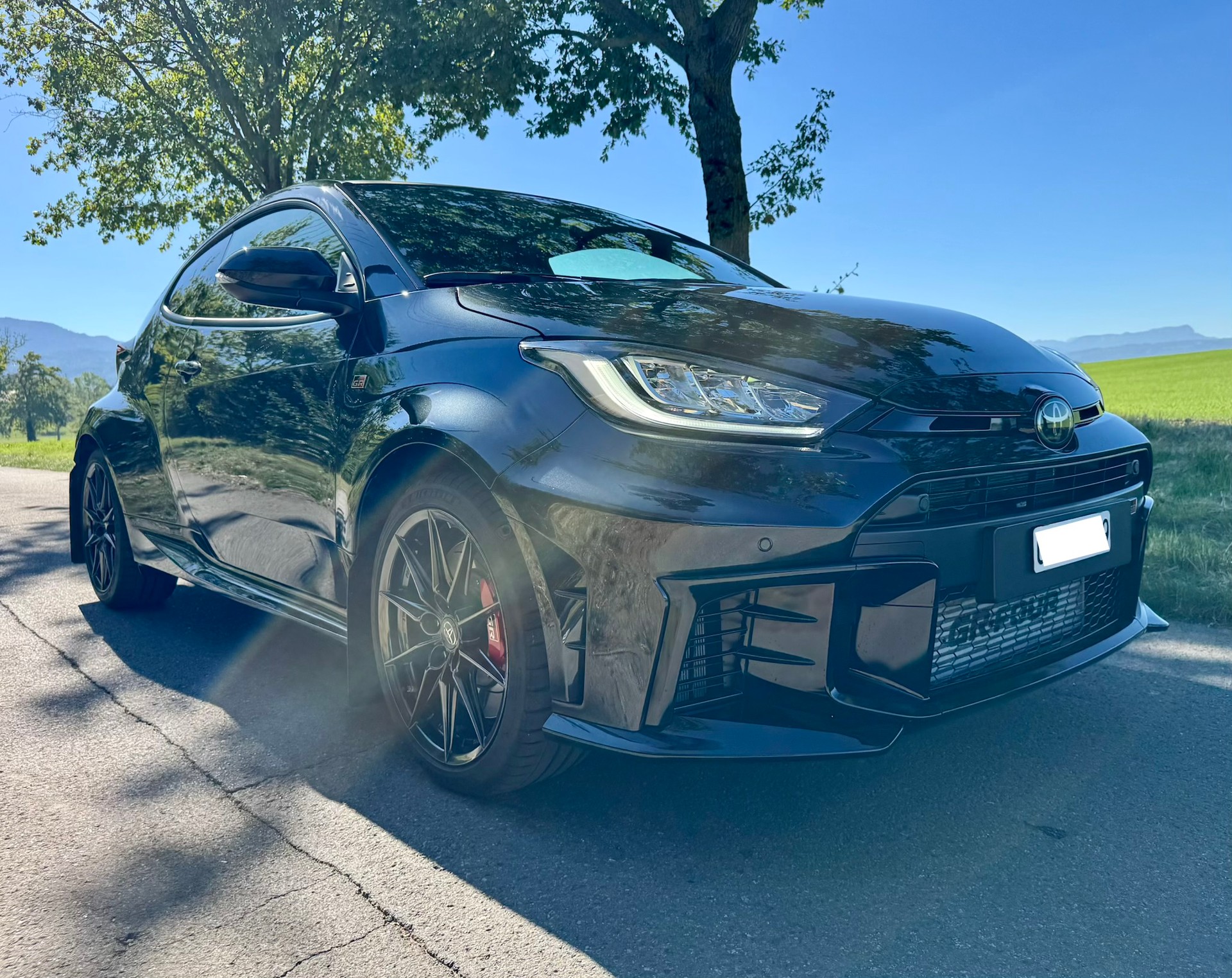 TOYOTA 1.6 Turbo Sport 4x4-image-2