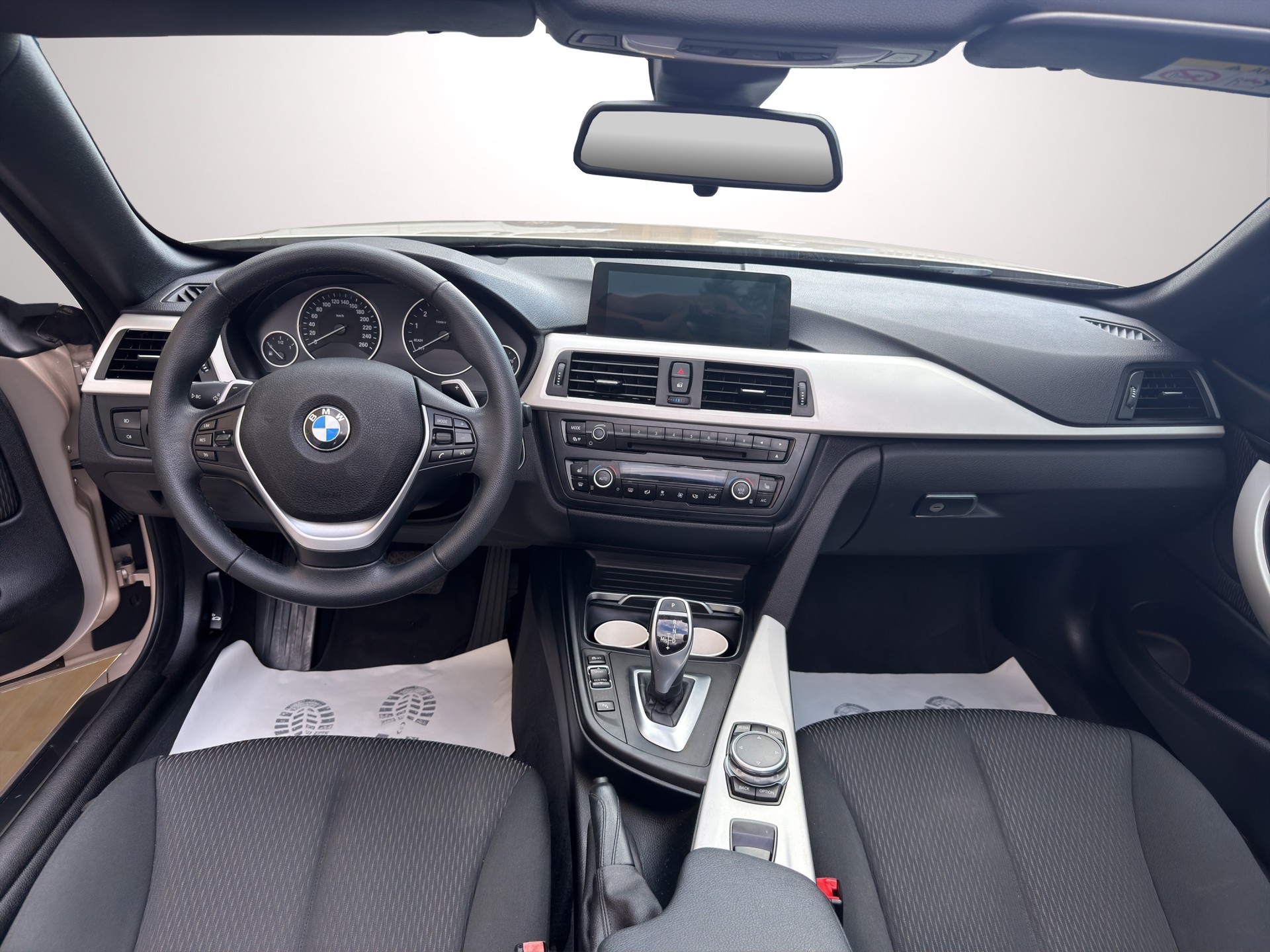 BMW 430i Cabriolet Steptronic-image-12