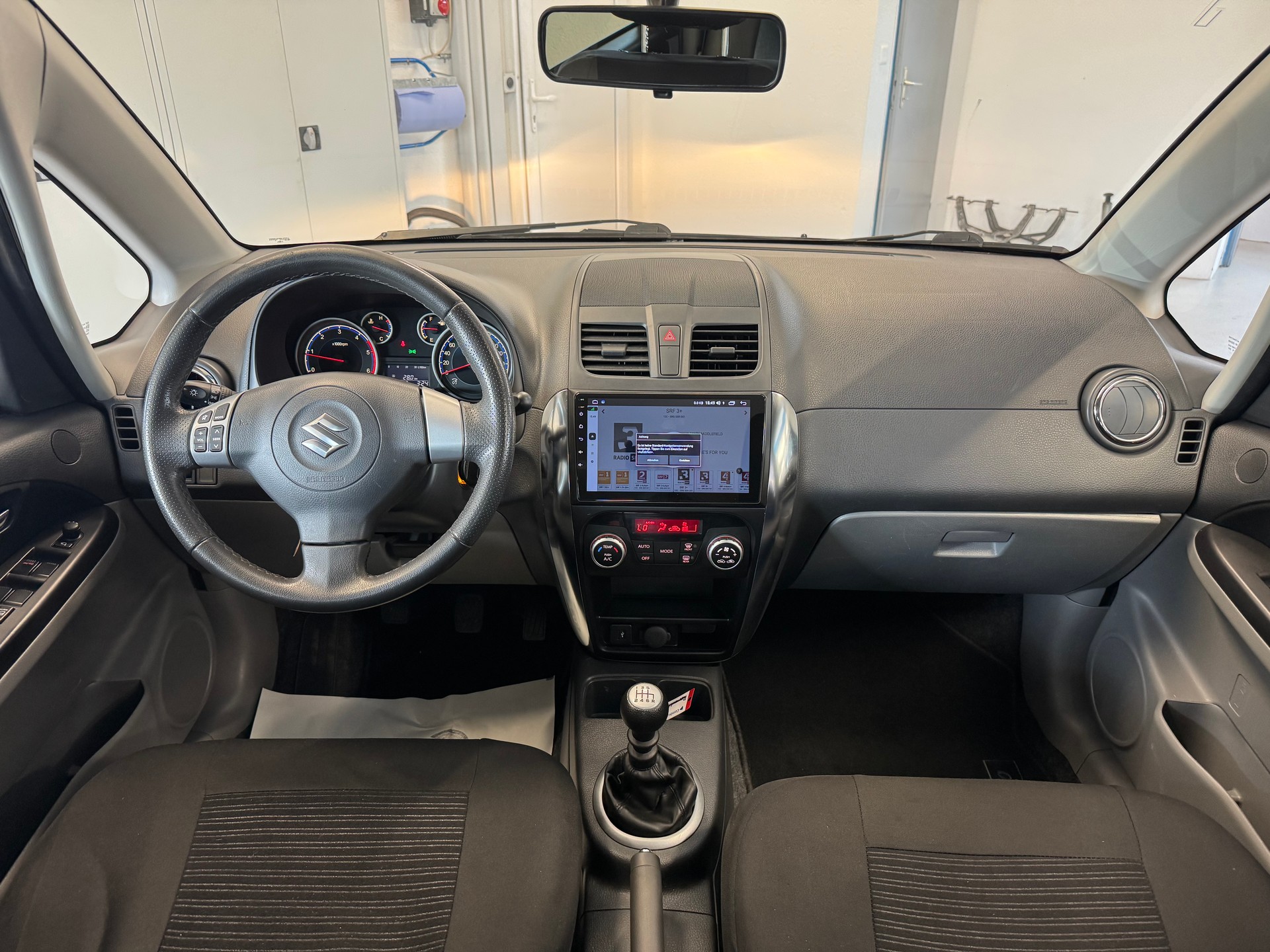 SUZUKI SX4 2.0 TD GL Top Indigo 4WD-image-6