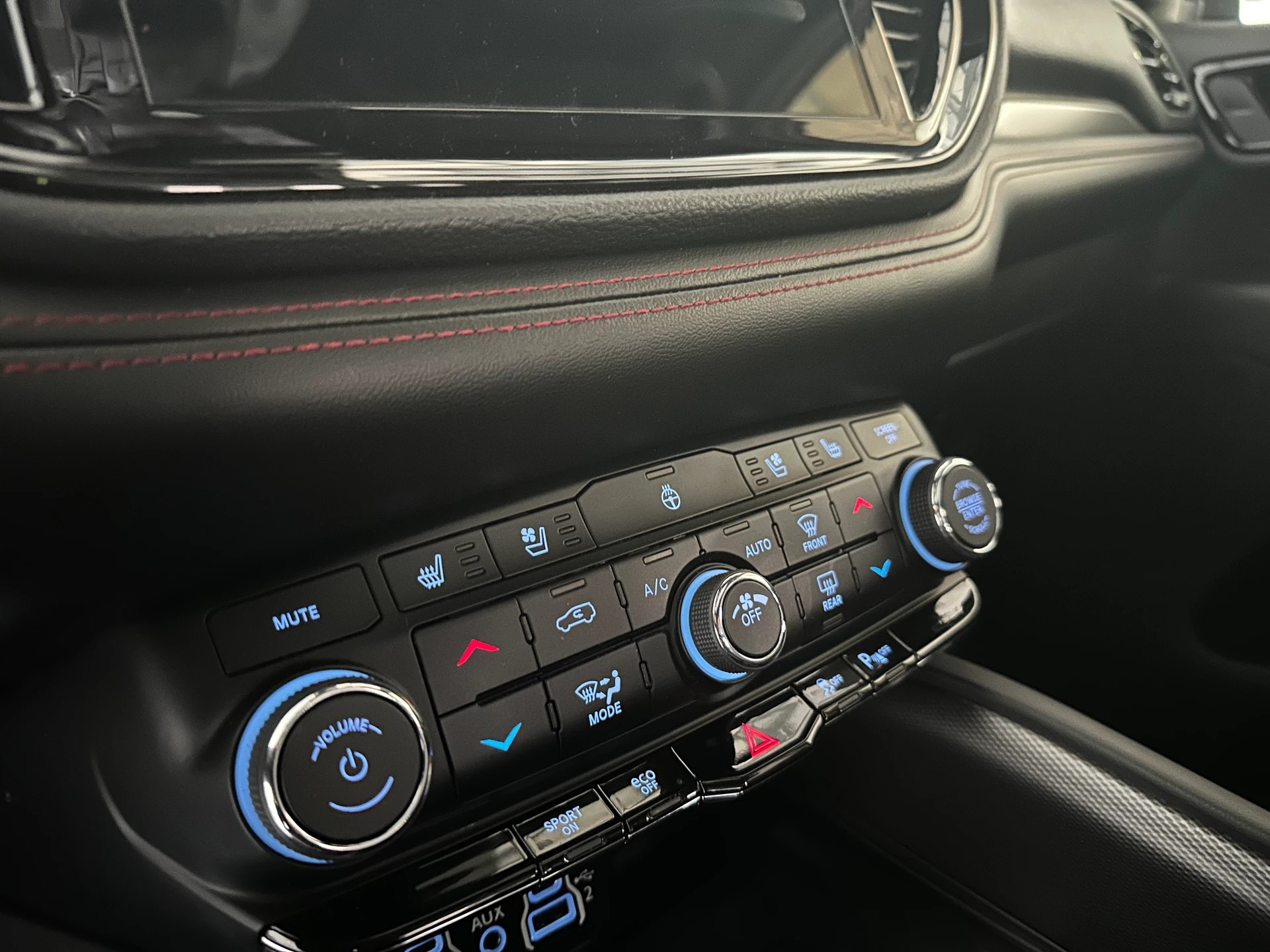 DODGE Durango R/T Premium-image-8