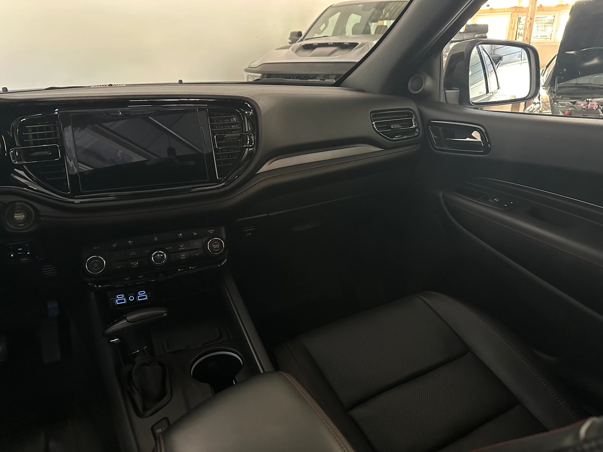 DODGE Durango R/T Premium-image-10