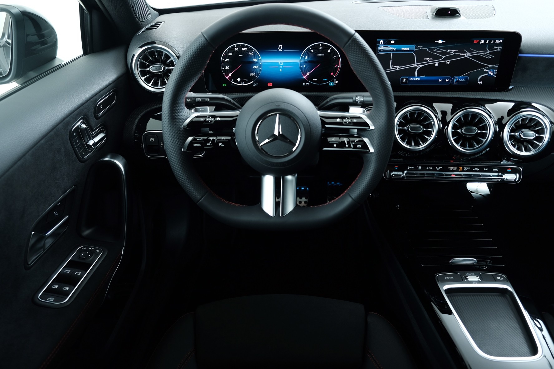 MERCEDES-BENZ A 200 Night Star AMG Line W177-image-6