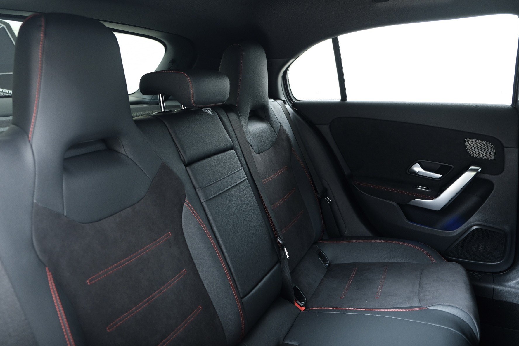 MERCEDES-BENZ A 200 Night Star AMG Line W177-image-10