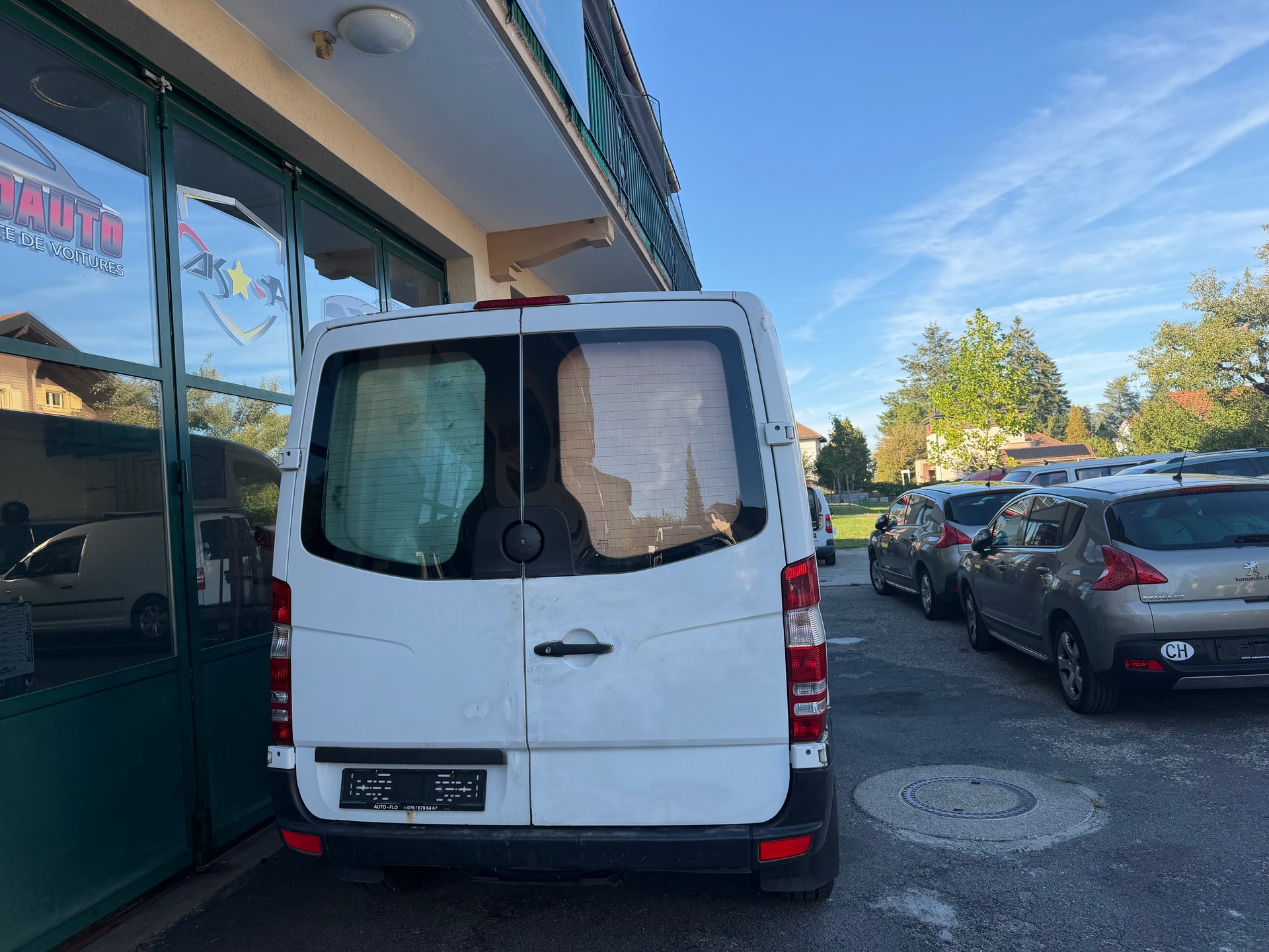 MERCEDES-BENZ Sprinter-image-2