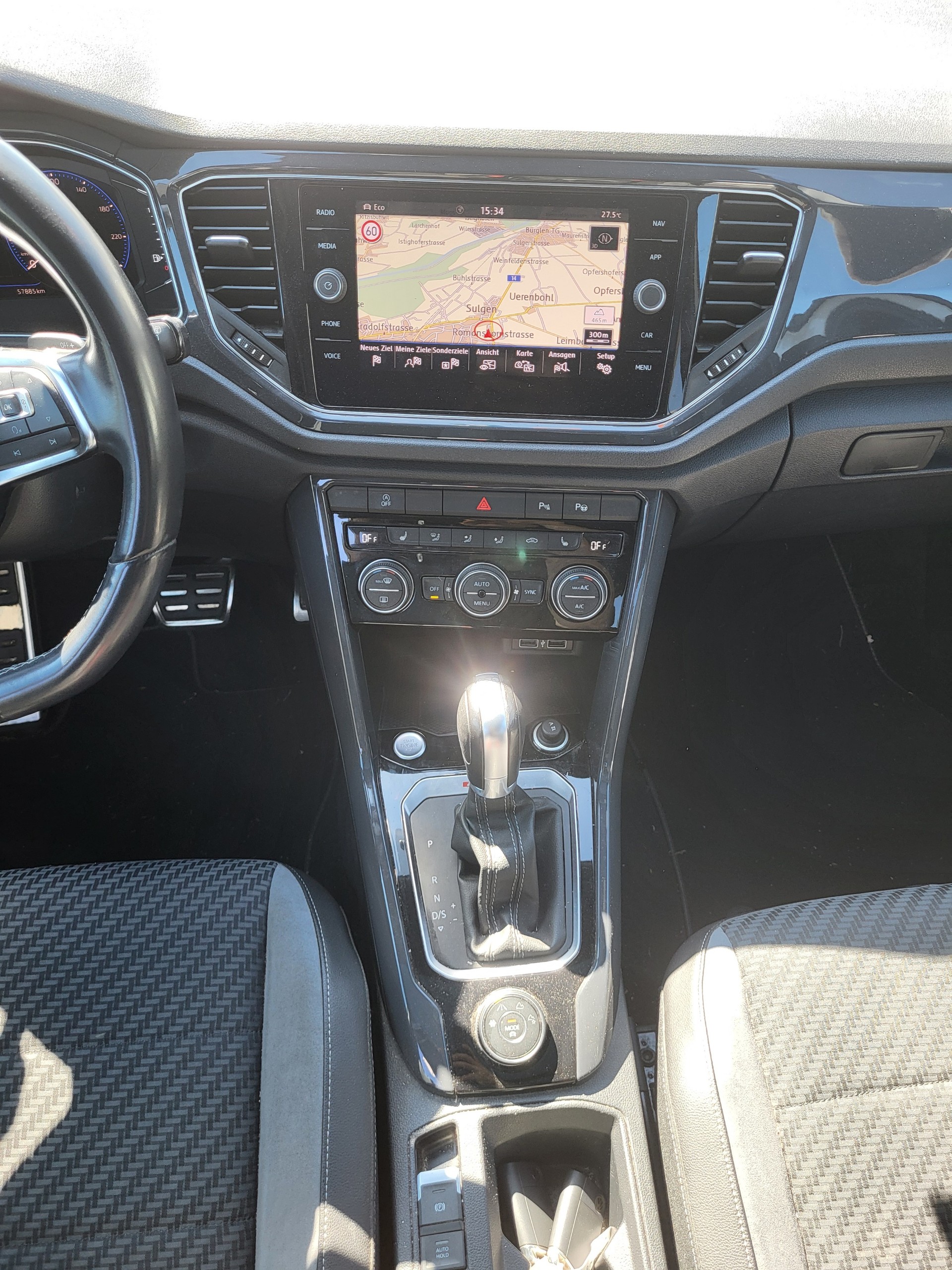 VW T-Roc 2.0 TSI Sport DSG 4Motion-image-8