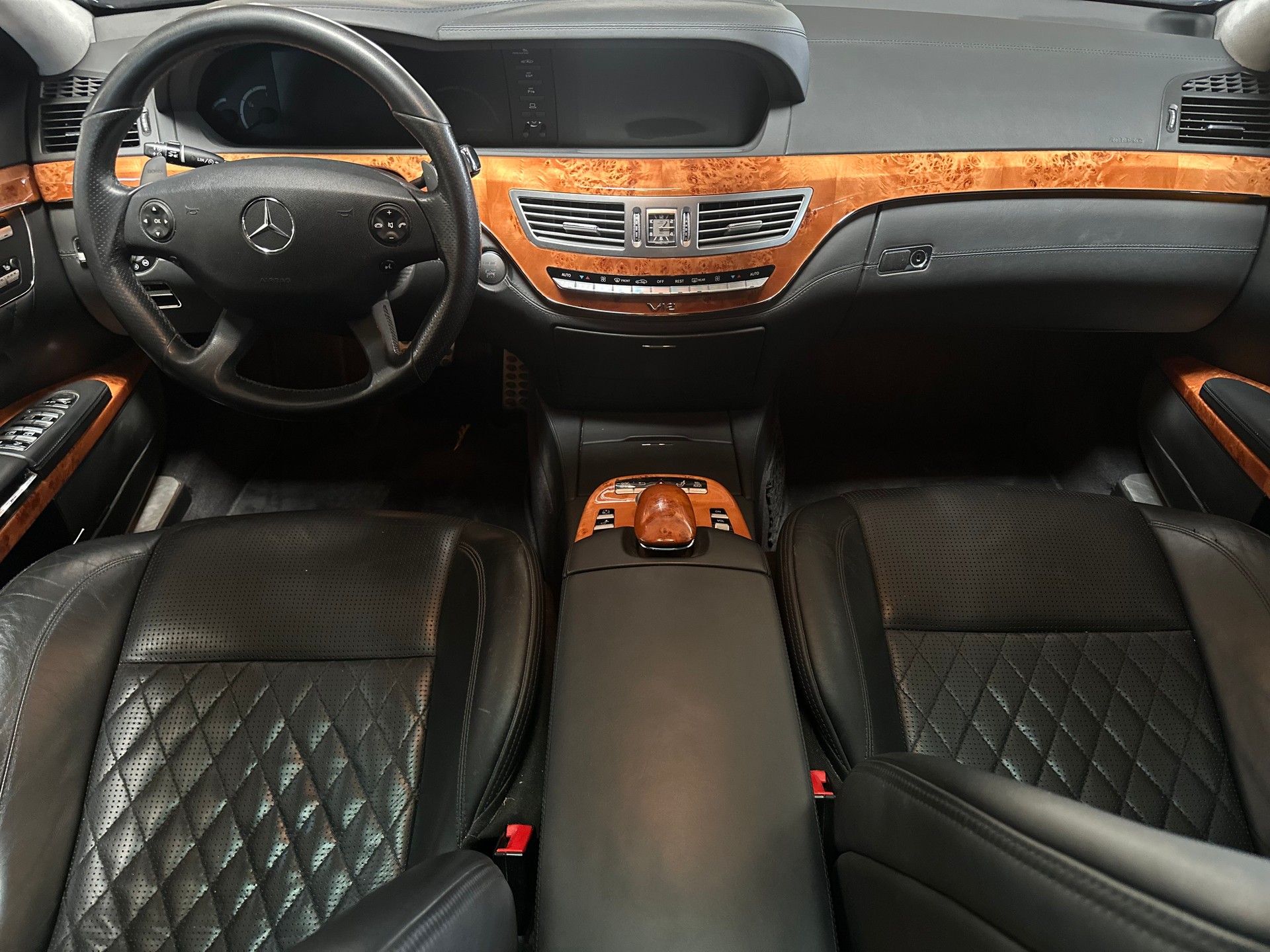 MERCEDES-BENZ S 65 AMG L Automatic-image-7