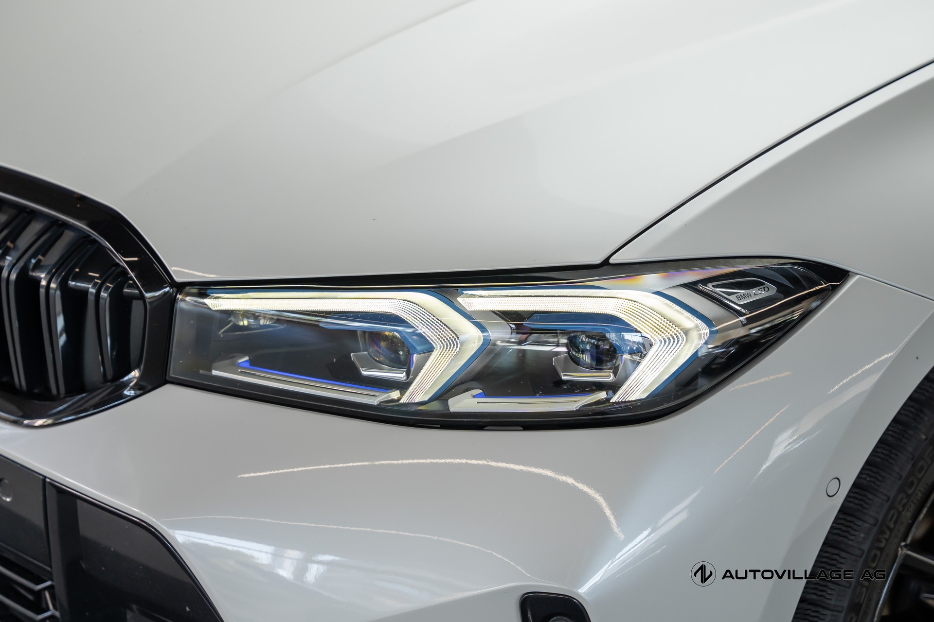 BMW 320e xDrive Touring Steptronic M Sport-image-4