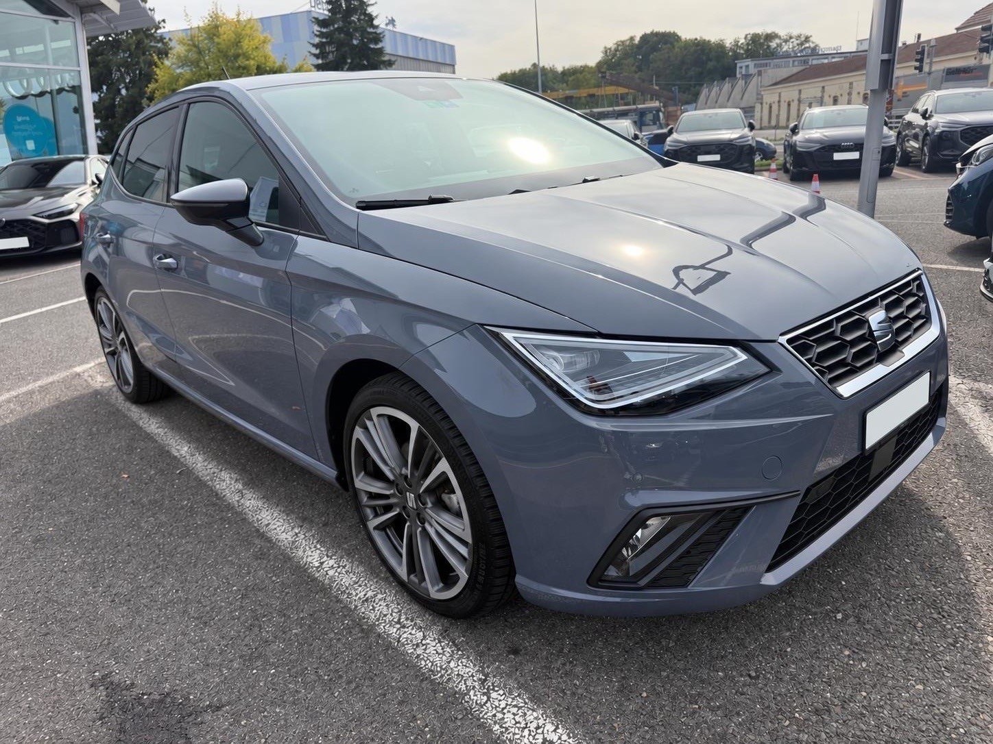 SEAT 1.0 TSI 115 Anniversary DSG-image-0