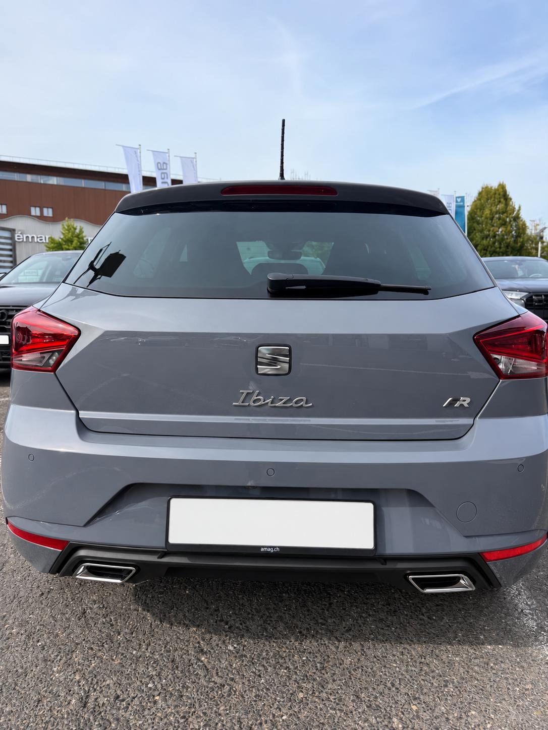 SEAT 1.0 TSI 115 Anniversary DSG-image-3