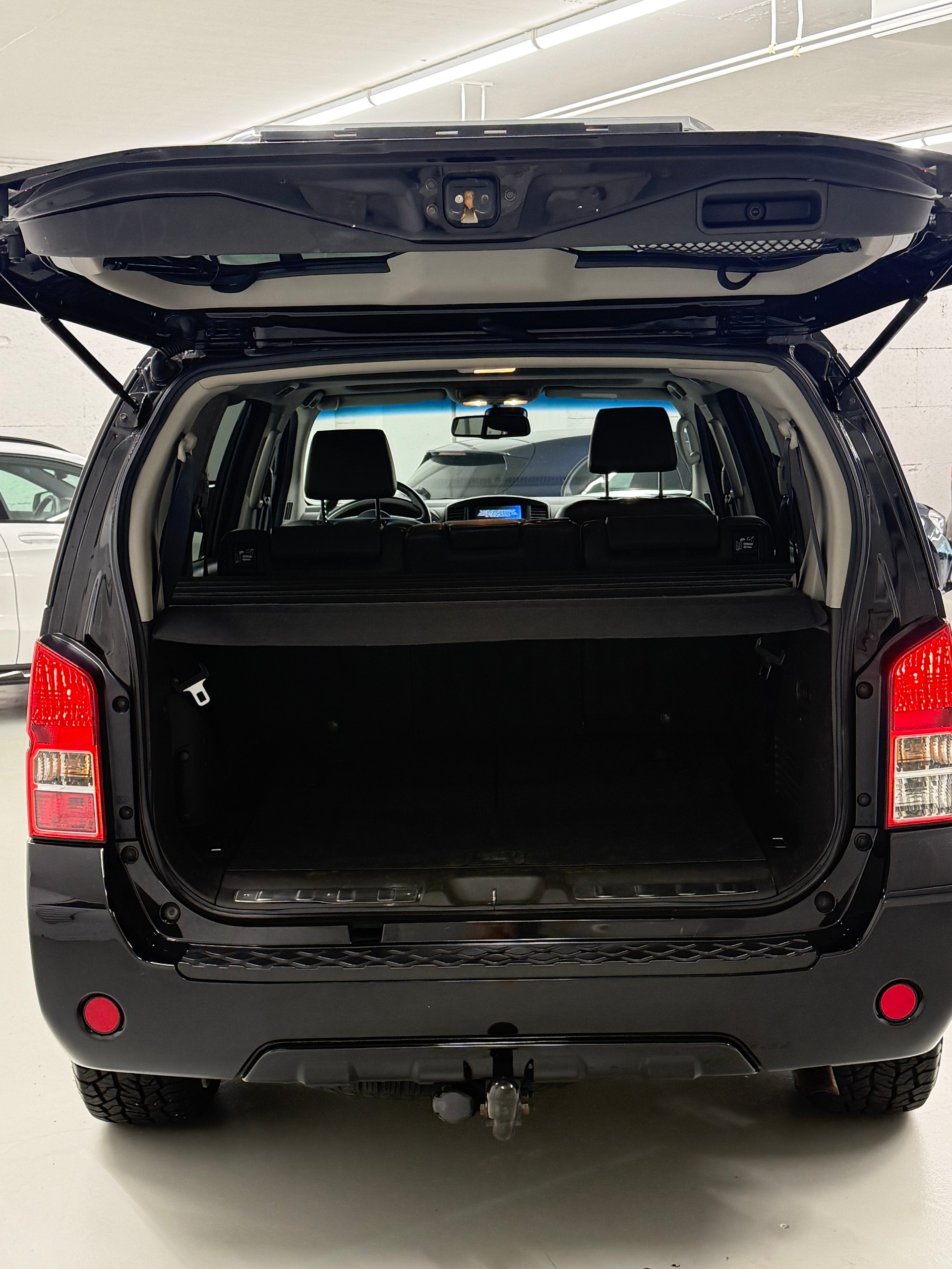 NISSAN Pathfinder 3.0 dCi LE Automatic-image-4