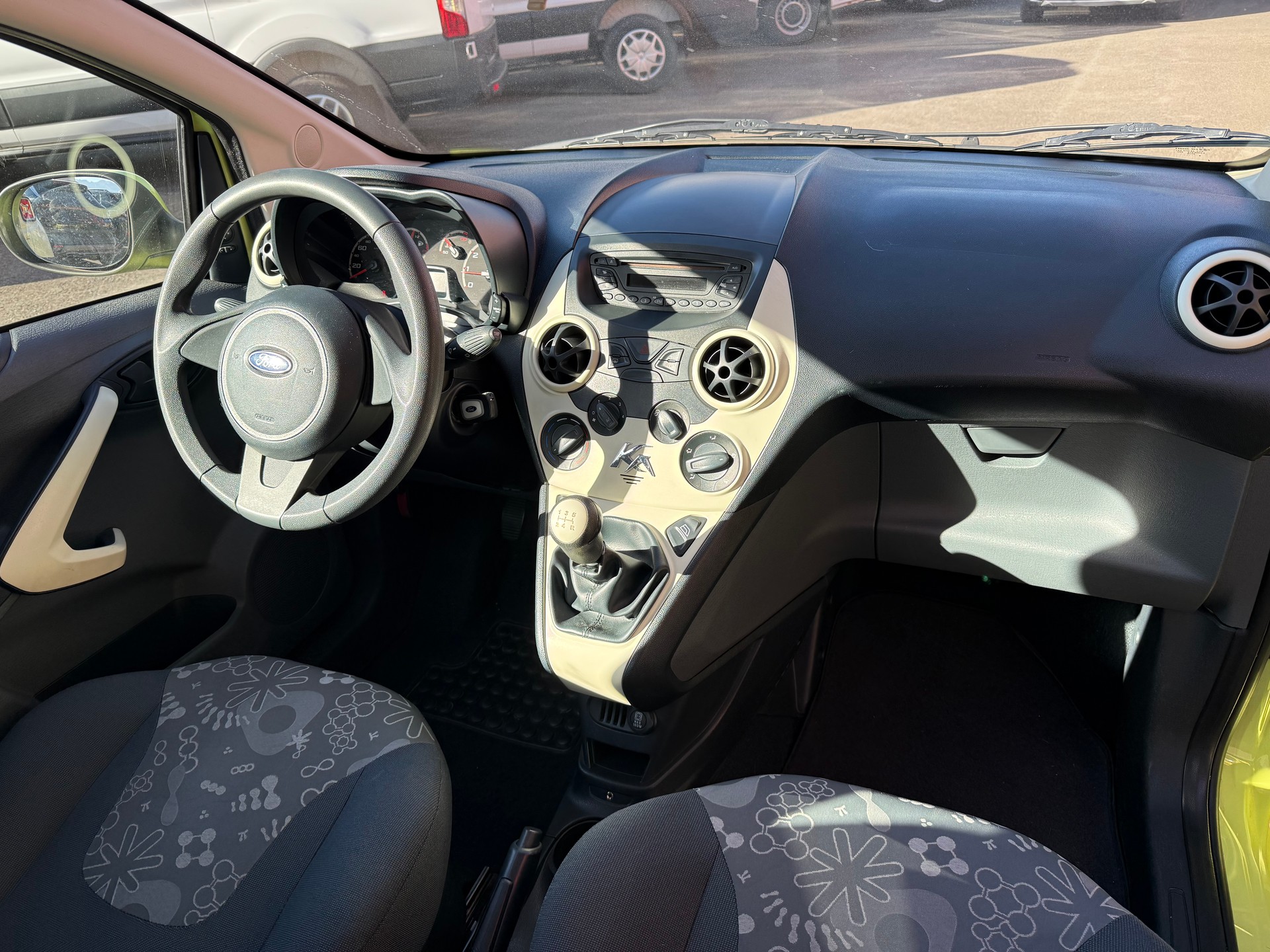 FORD KA 1.25 Ambiente-image-2