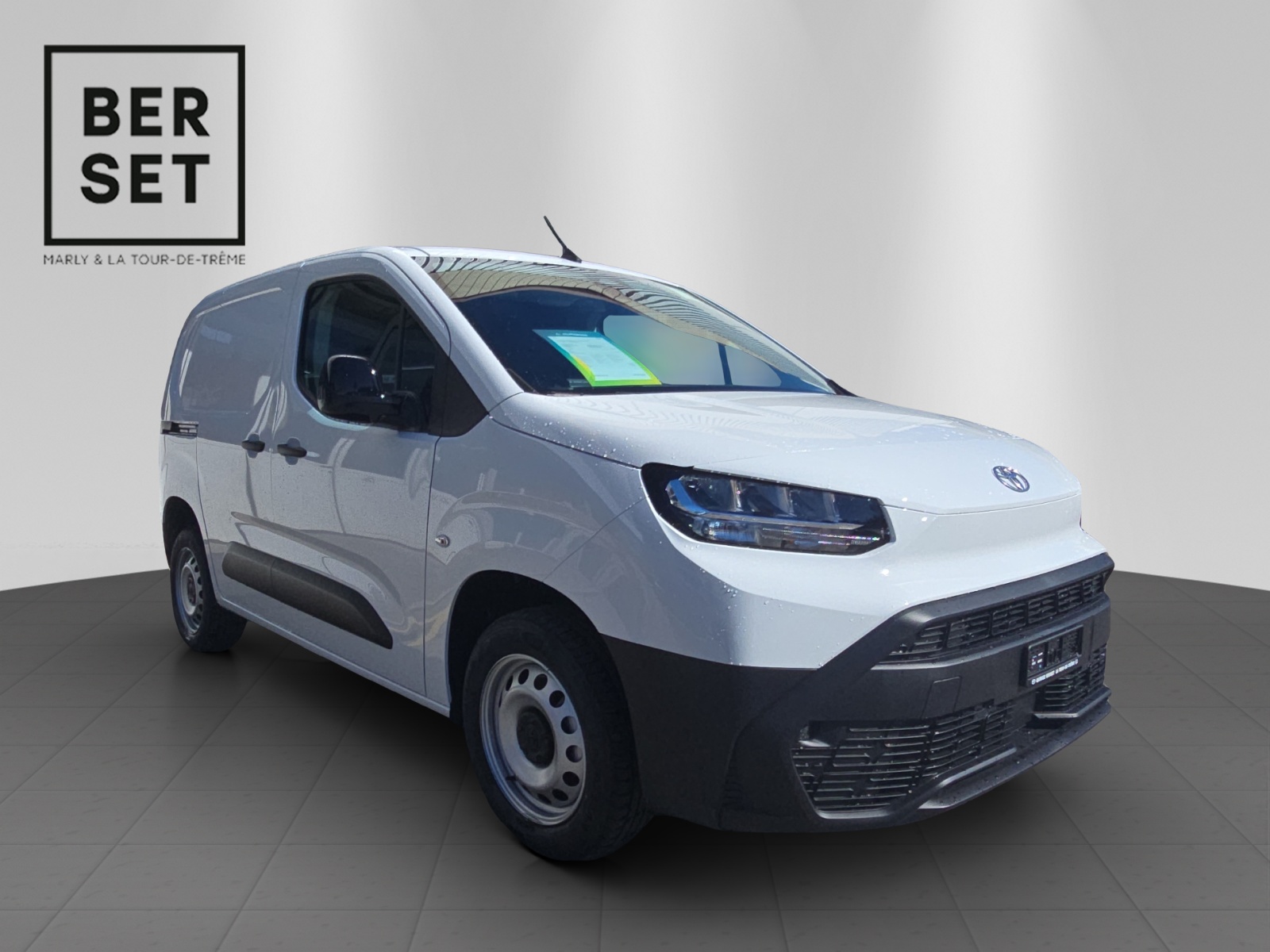 TOYOTA PROACE CITY Van L1 1.5 D Active-image-6