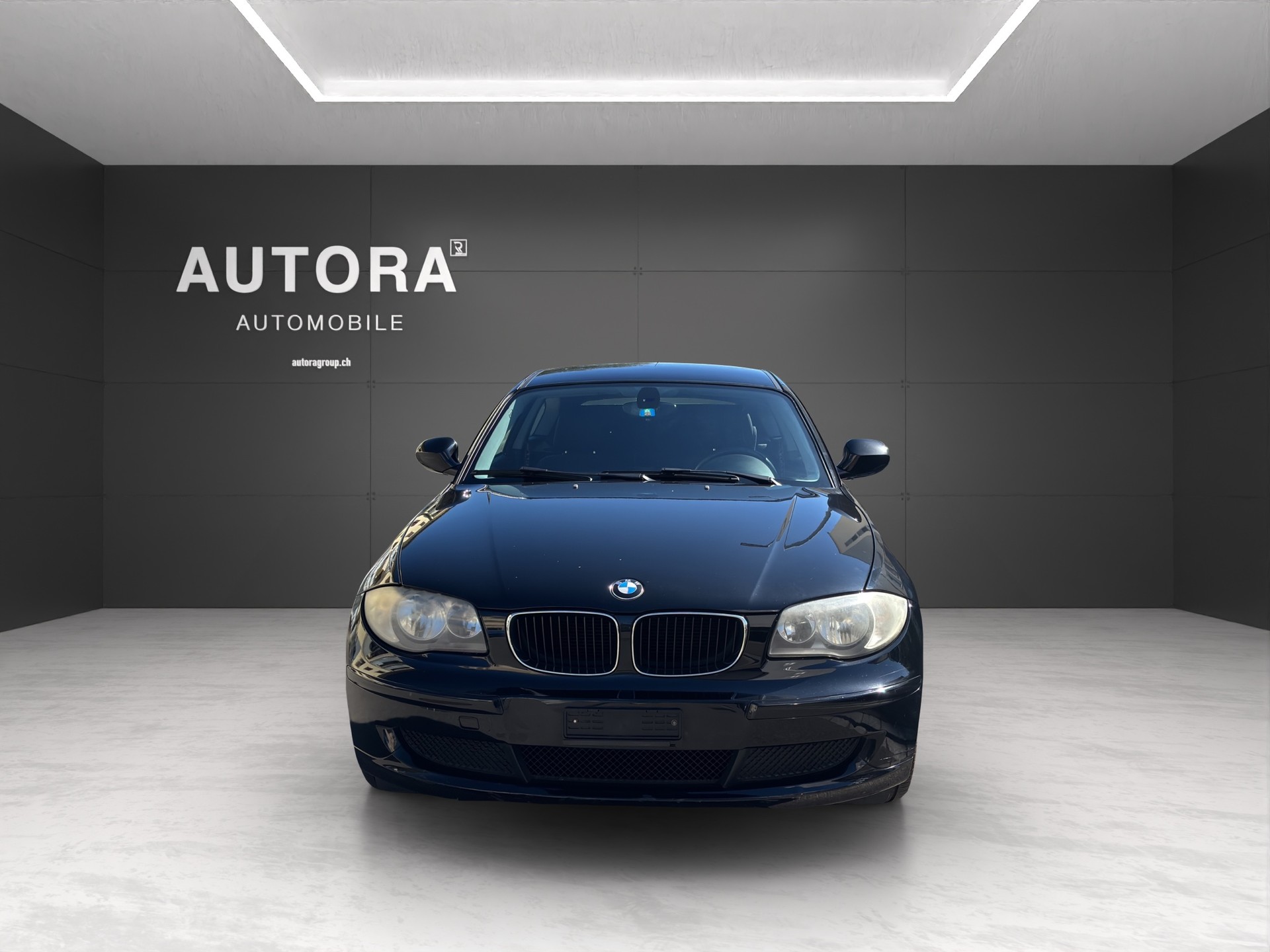 BMW 116i-image-5