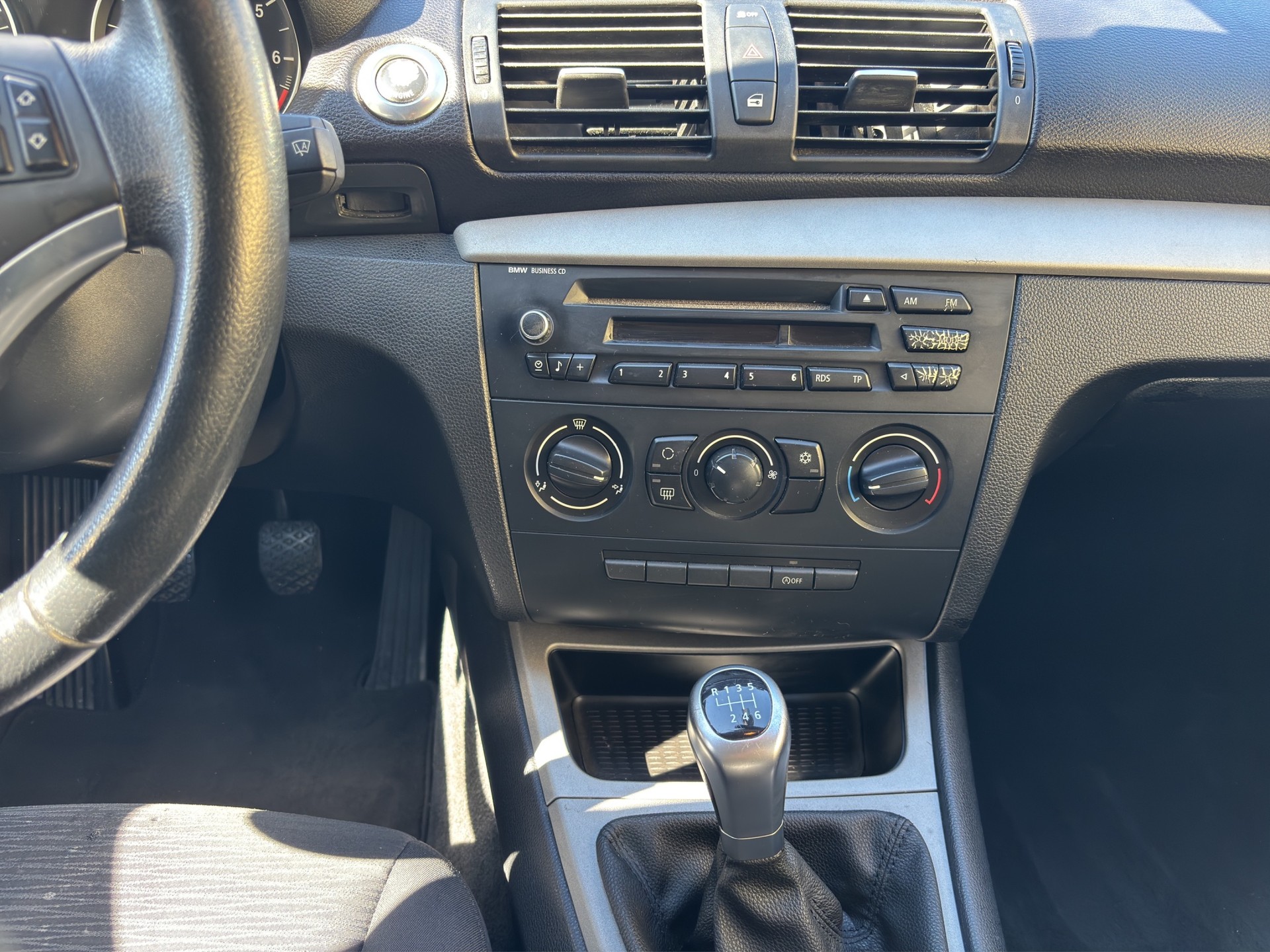 BMW 116i-image-13