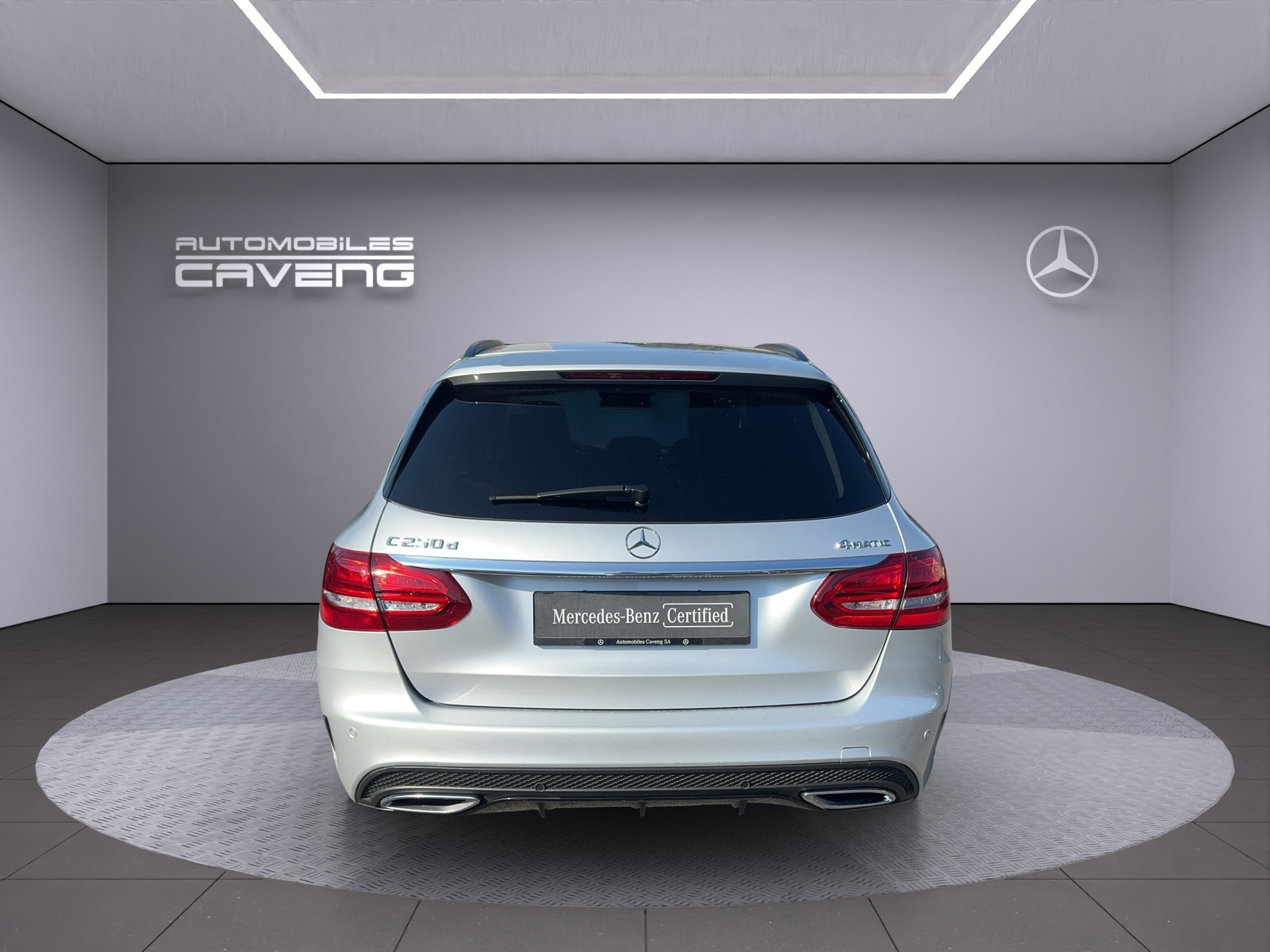 MERCEDES-BENZ C 250 d AMG Line 4Matic 9G-Tronic-image-3