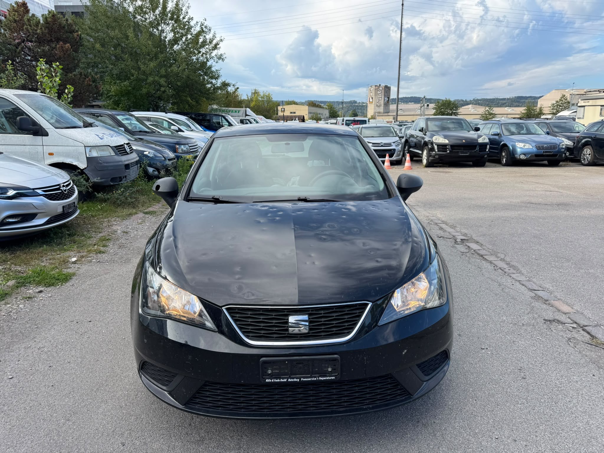 Car photo